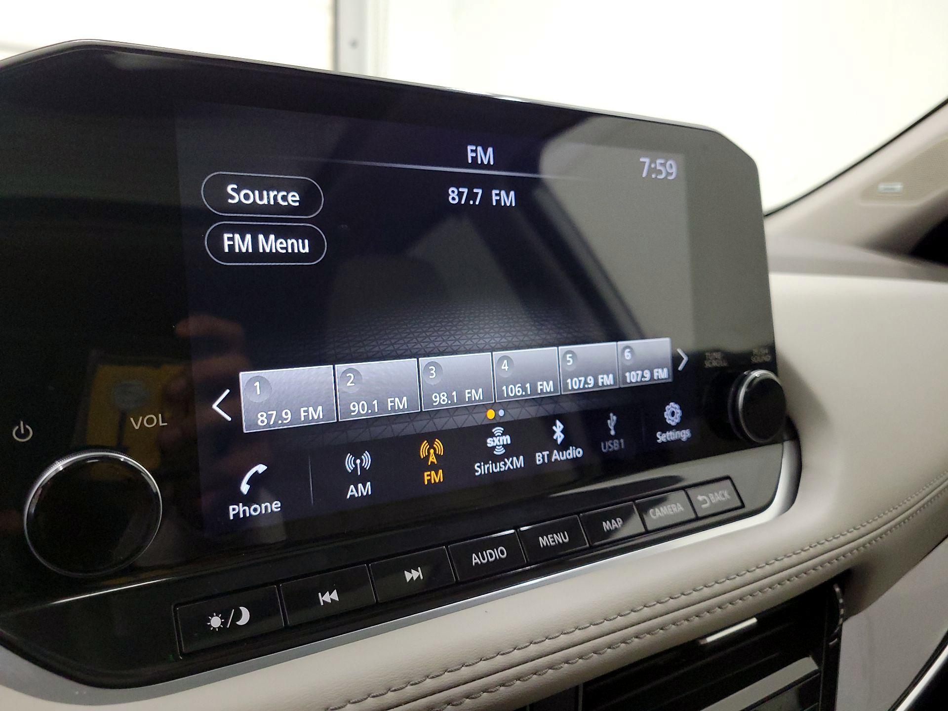 Thumbnail: 2023 Nissan Rogue - 16