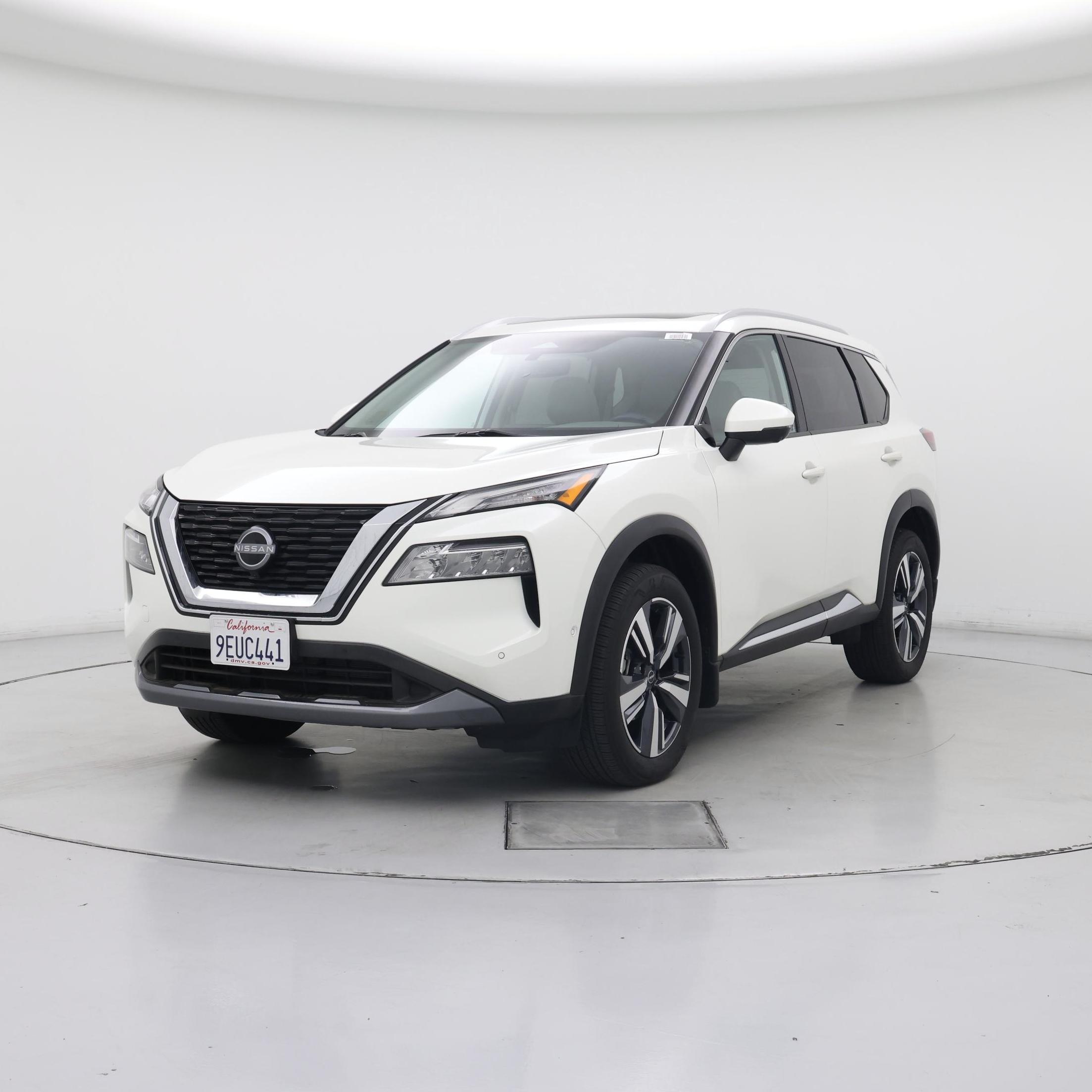 Thumbnail: 2023 Nissan Rogue - 4