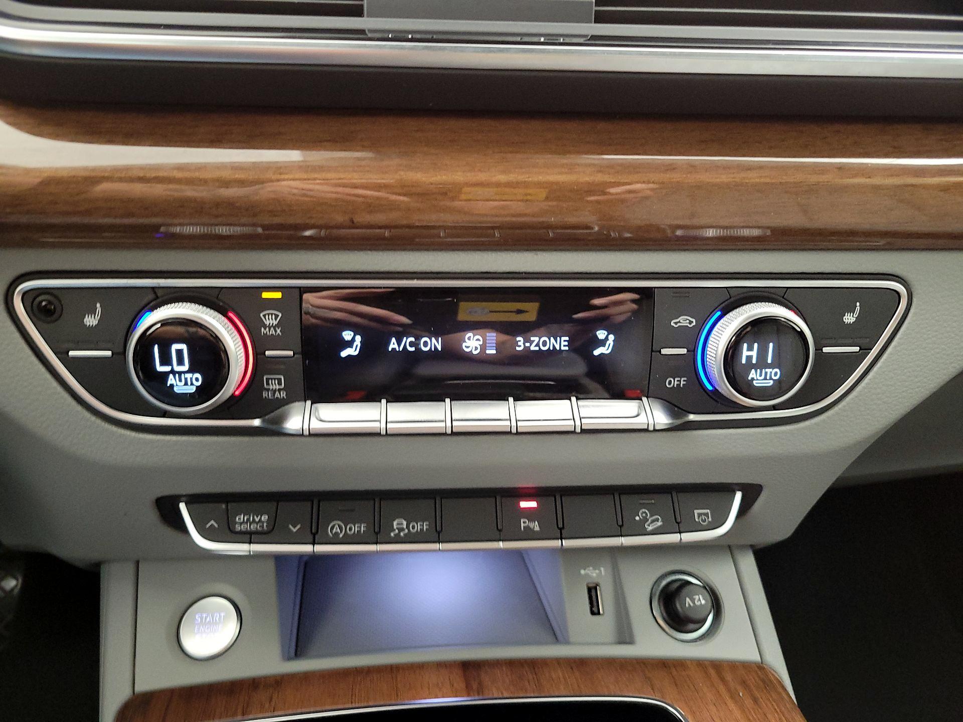 Thumbnail: 2022 Audi Q5 - 16