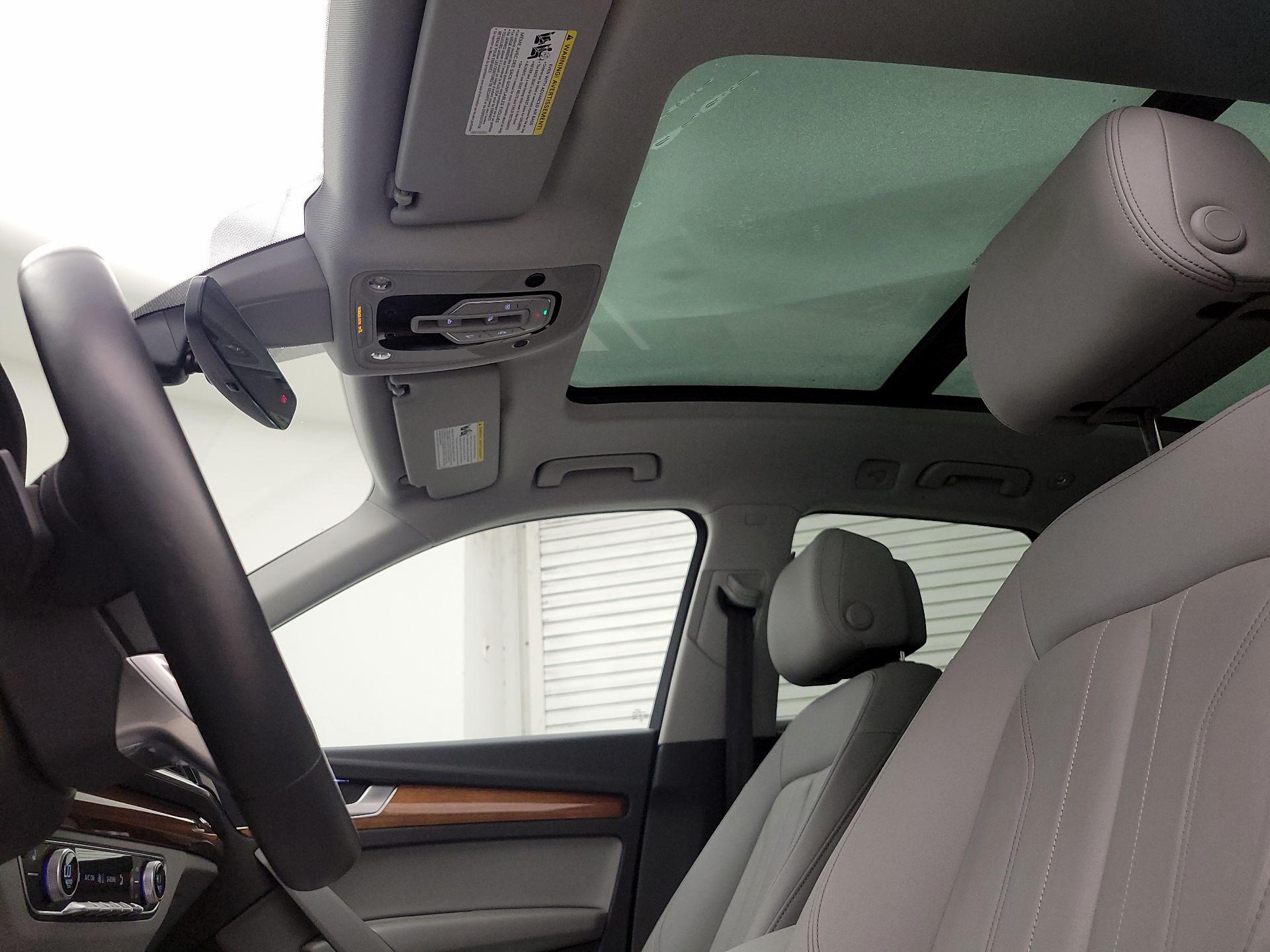 Thumbnail: 2022 Audi Q5 - 19