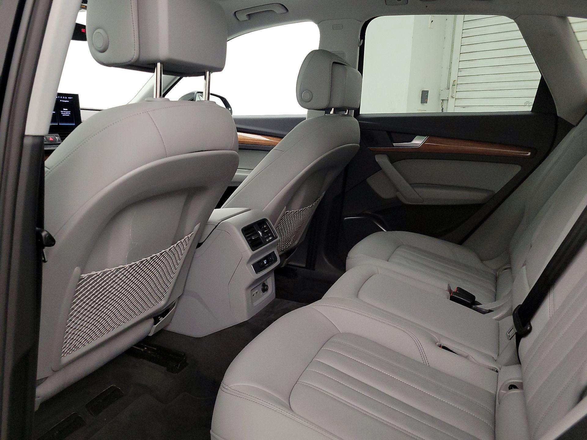 Thumbnail: 2022 Audi Q5 - 20