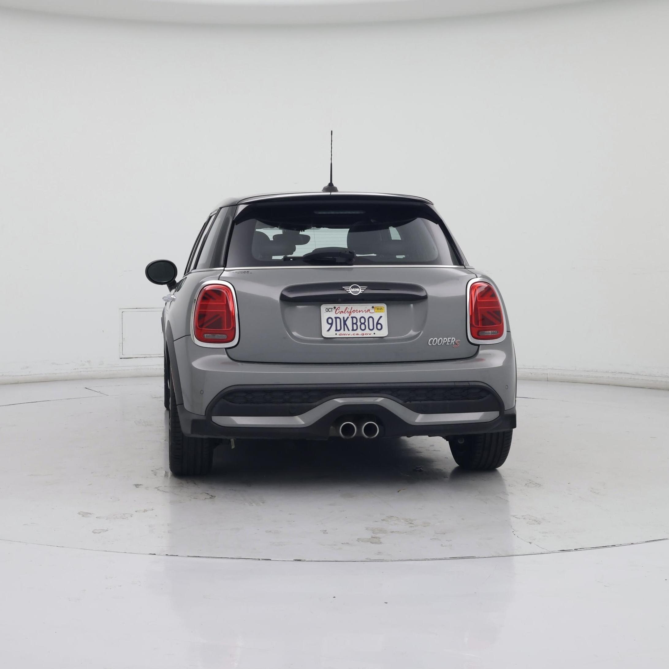 Thumbnail: 2023 MINI Cooper Hardtop - 6