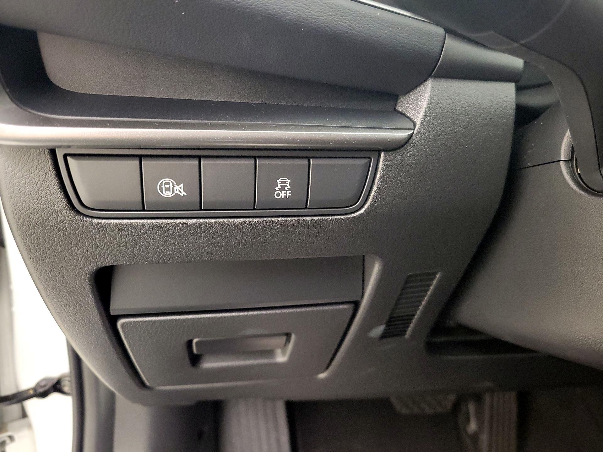 Thumbnail: 2025 Mazda Mazda3 - 13