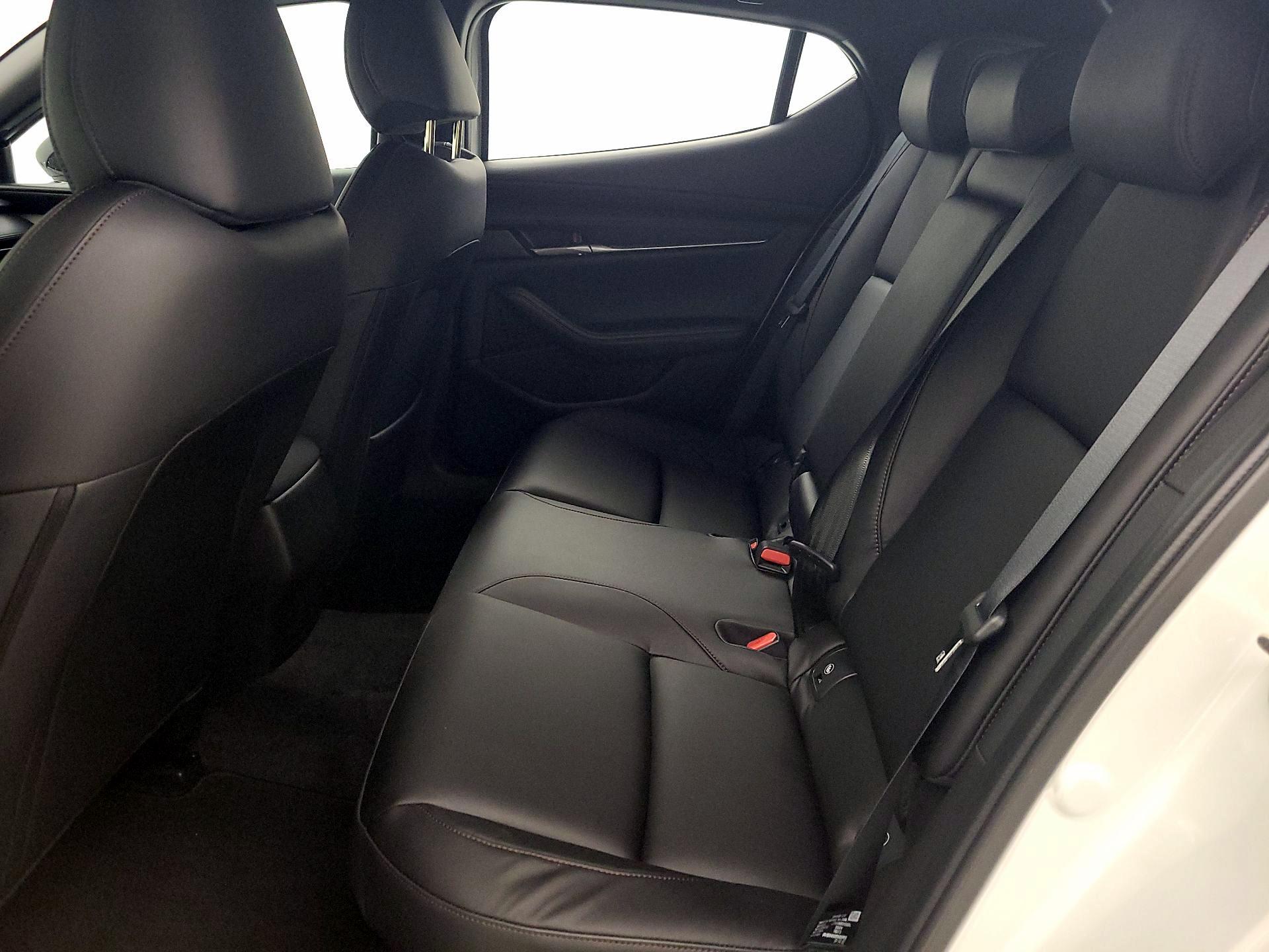 Thumbnail: 2025 Mazda Mazda3 - 18