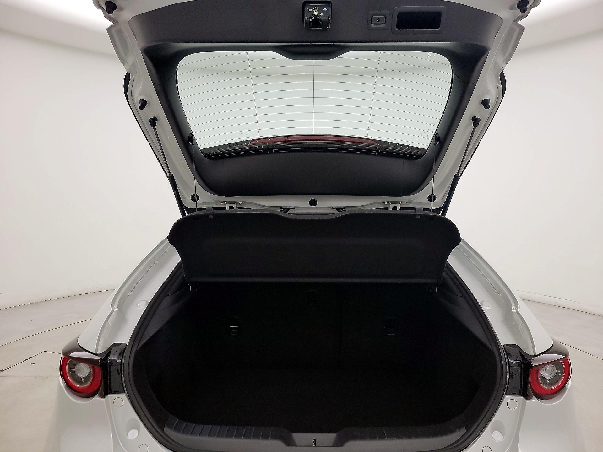 Thumbnail: 2025 Mazda Mazda3 - 19