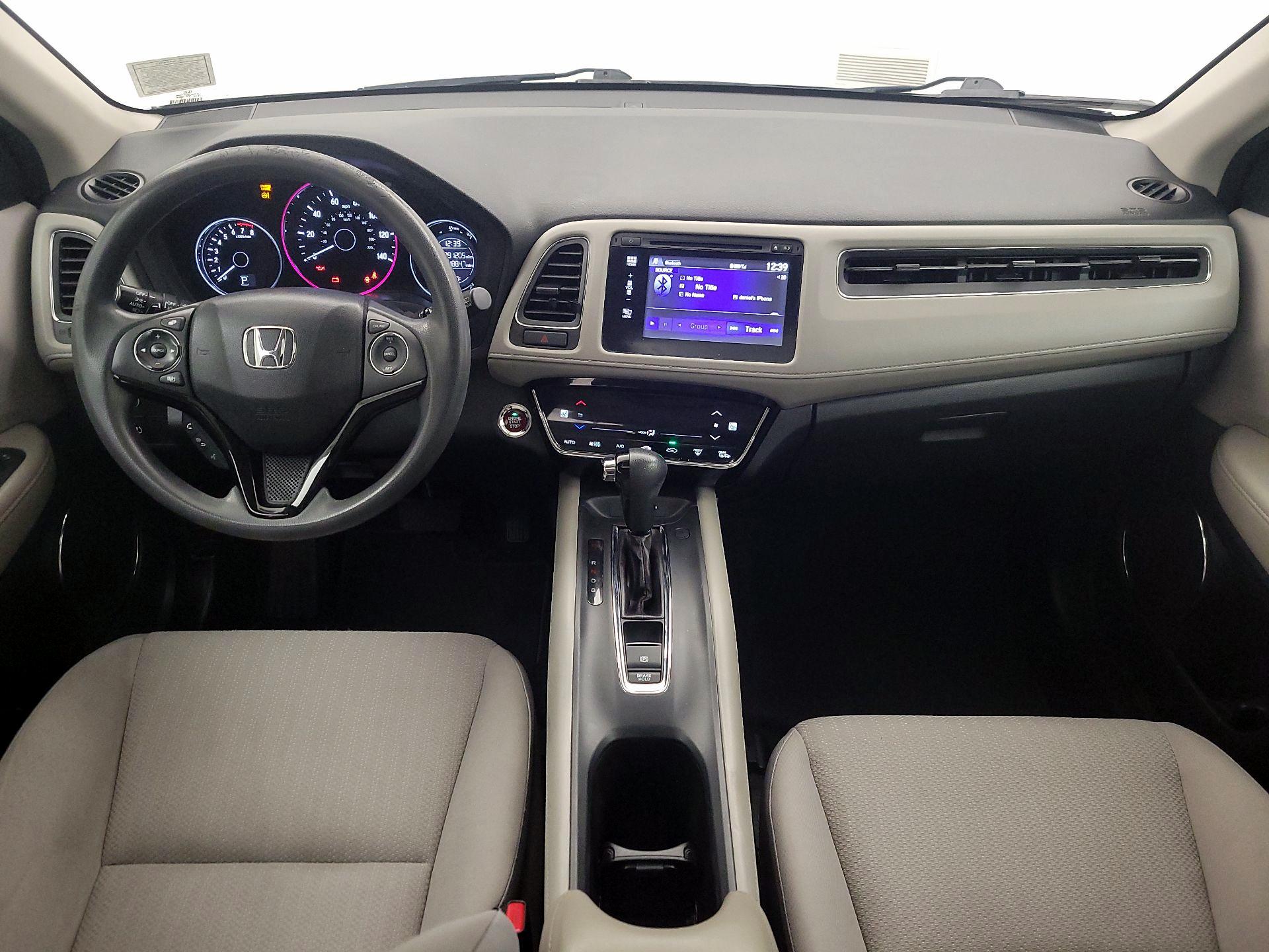 Thumbnail: 2016 Honda HR-V - 9