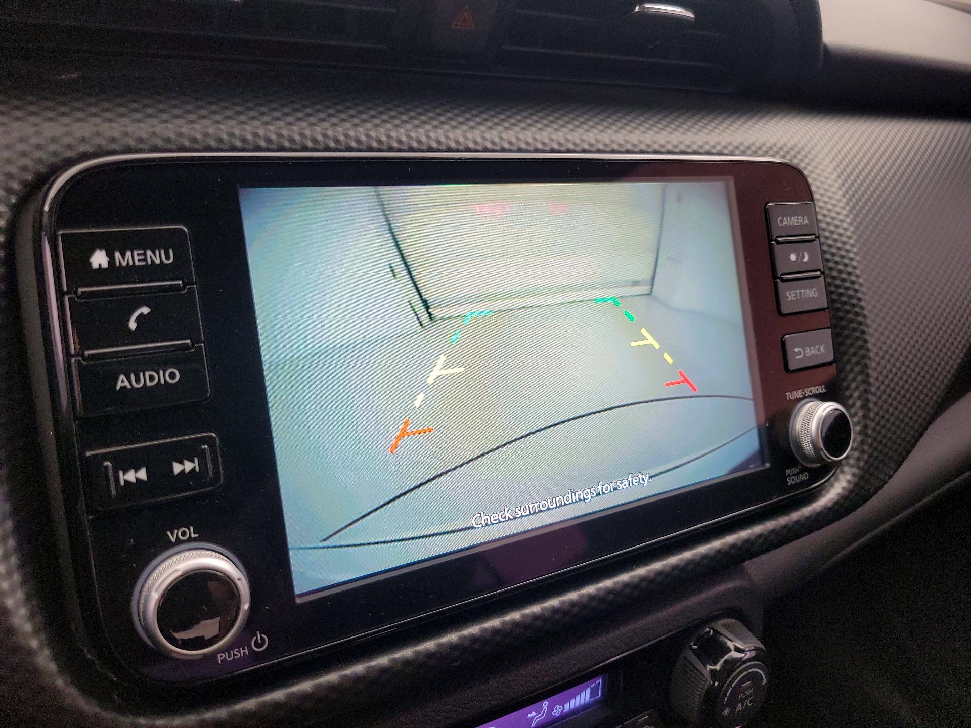 Thumbnail: 2021 Nissan Kicks - 14