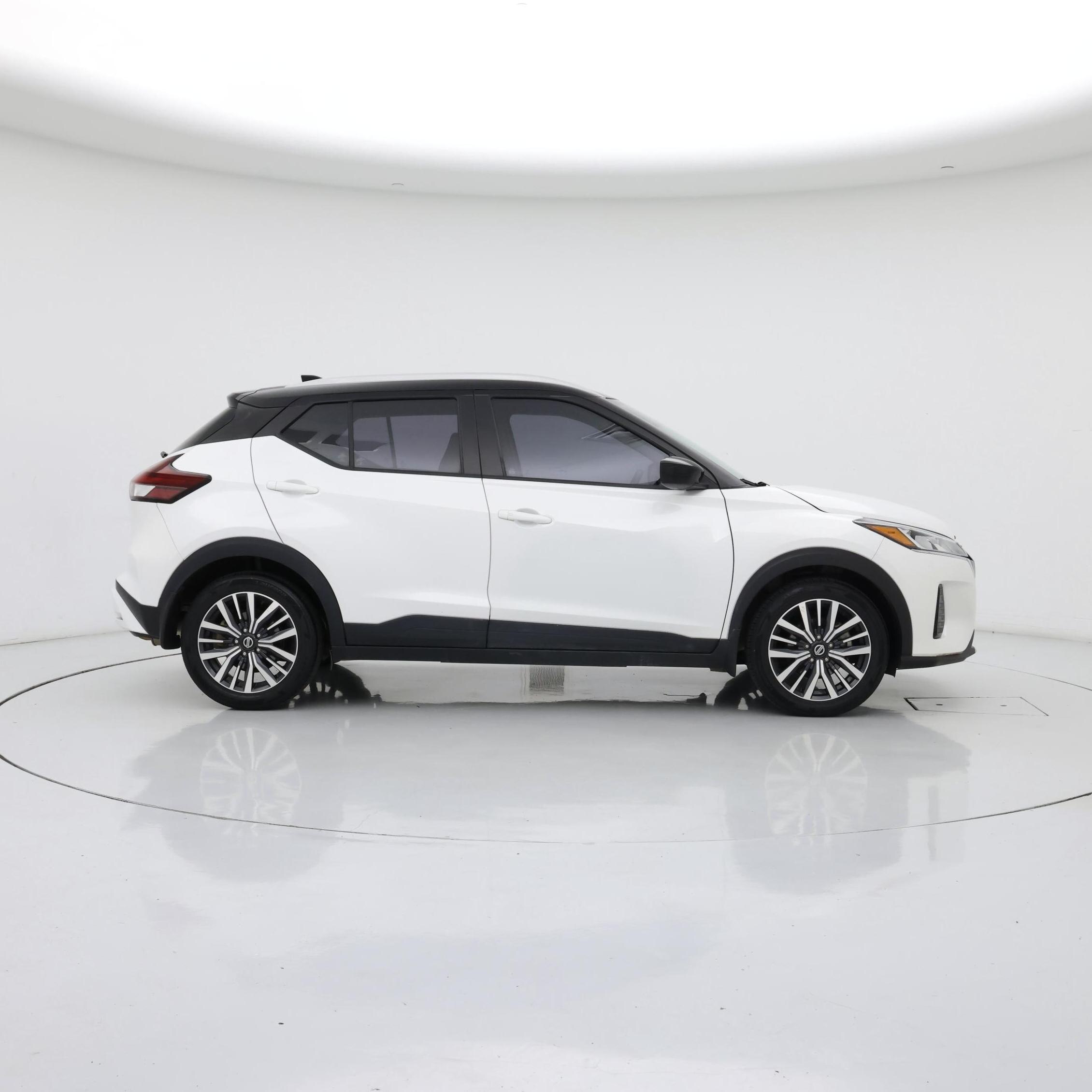 Thumbnail: 2021 Nissan Kicks - 7