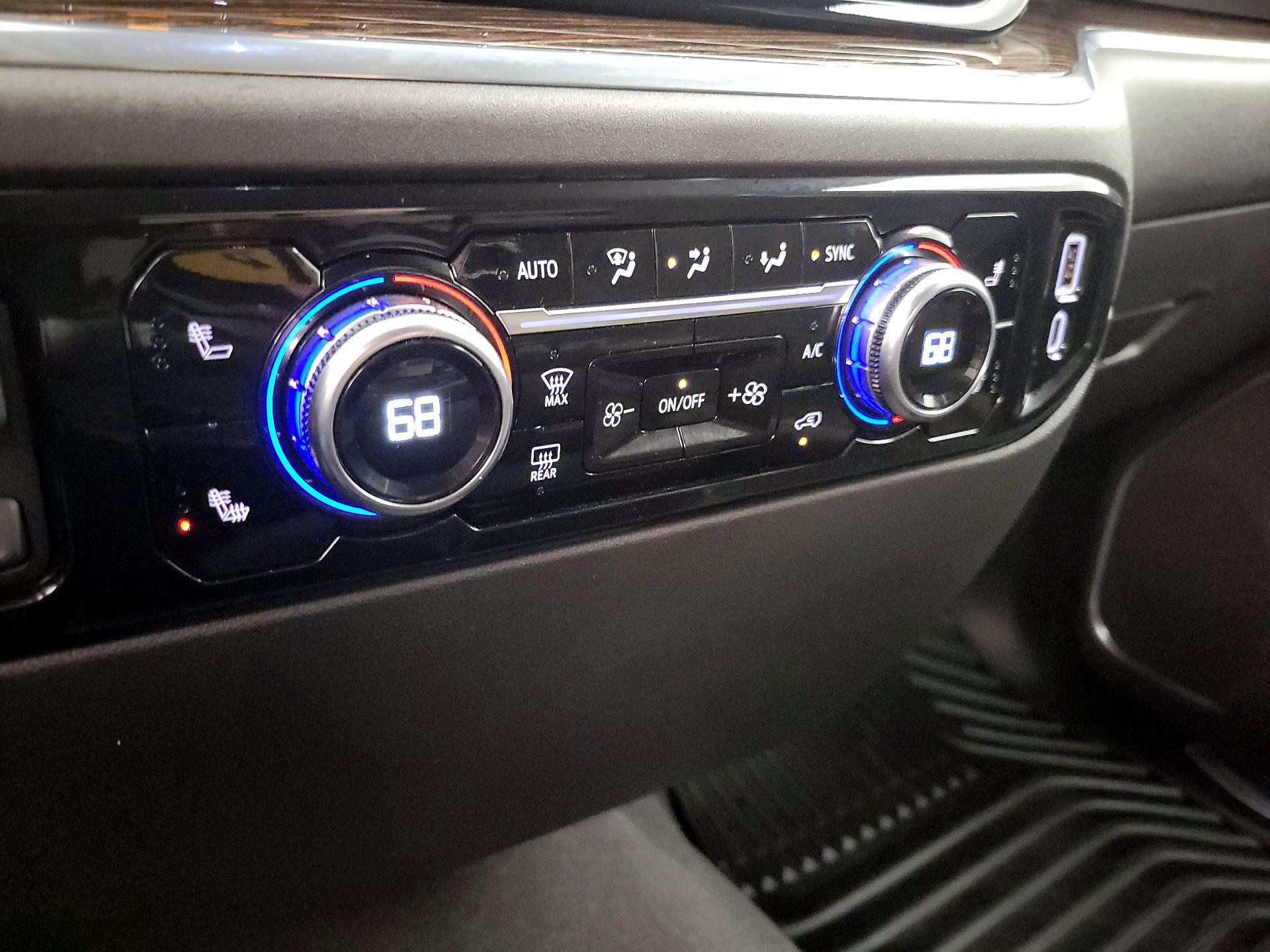 Thumbnail: 2025 GMC Sierra 1500 - 17