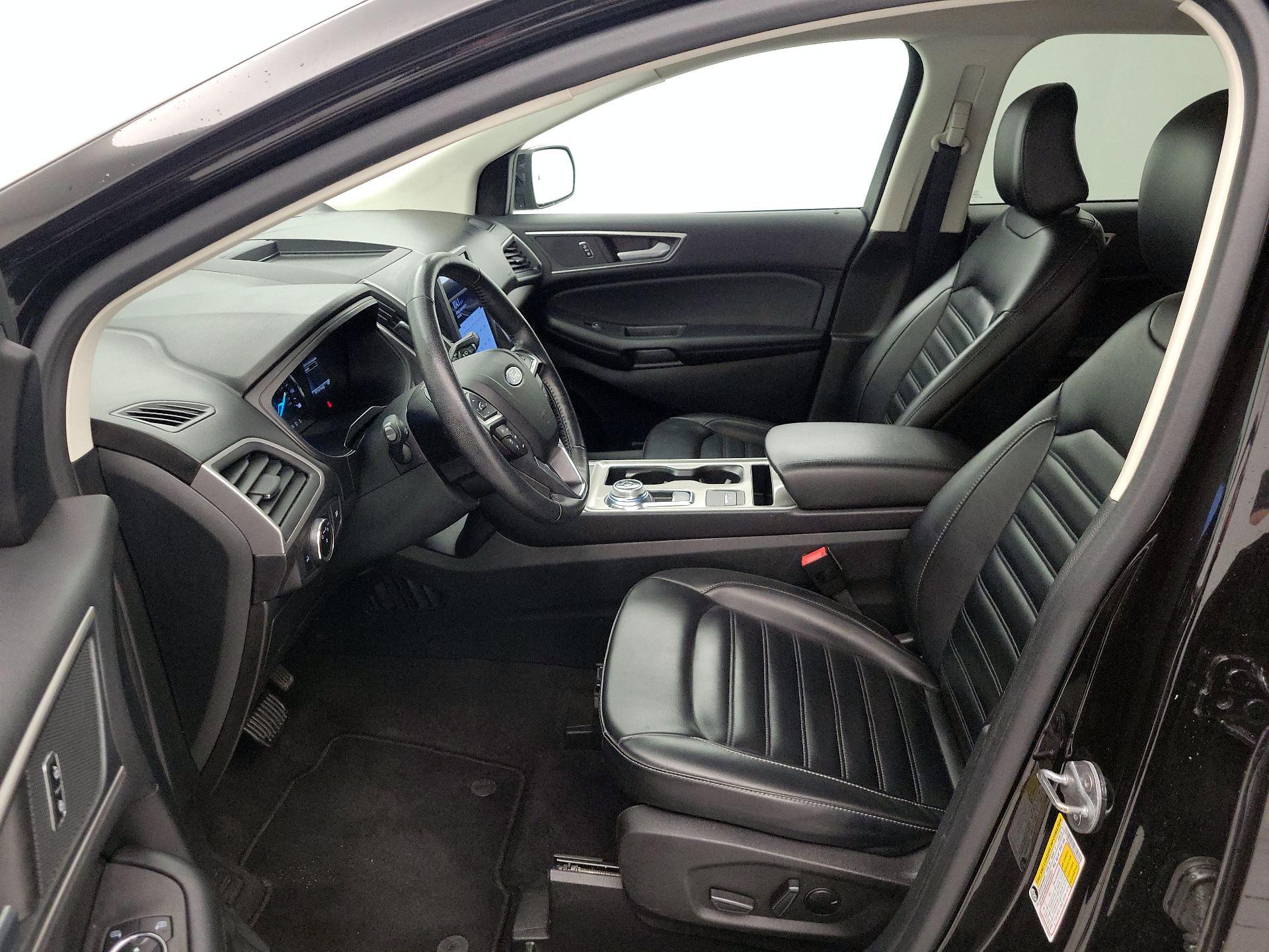 Thumbnail: 2023 Ford Edge - 11