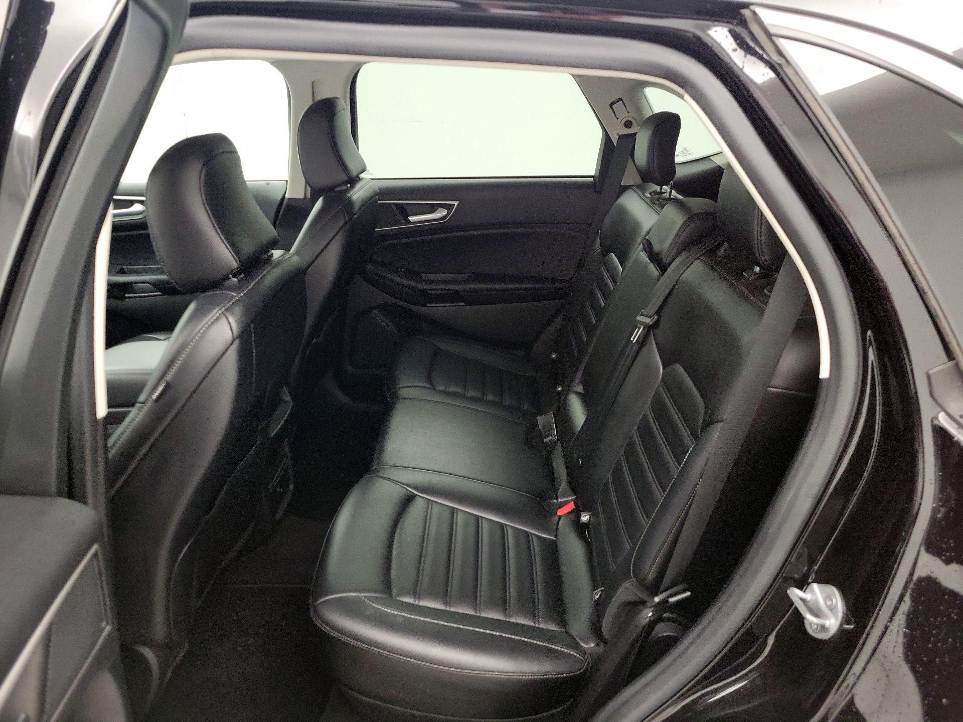 Thumbnail: 2023 Ford Edge - 19