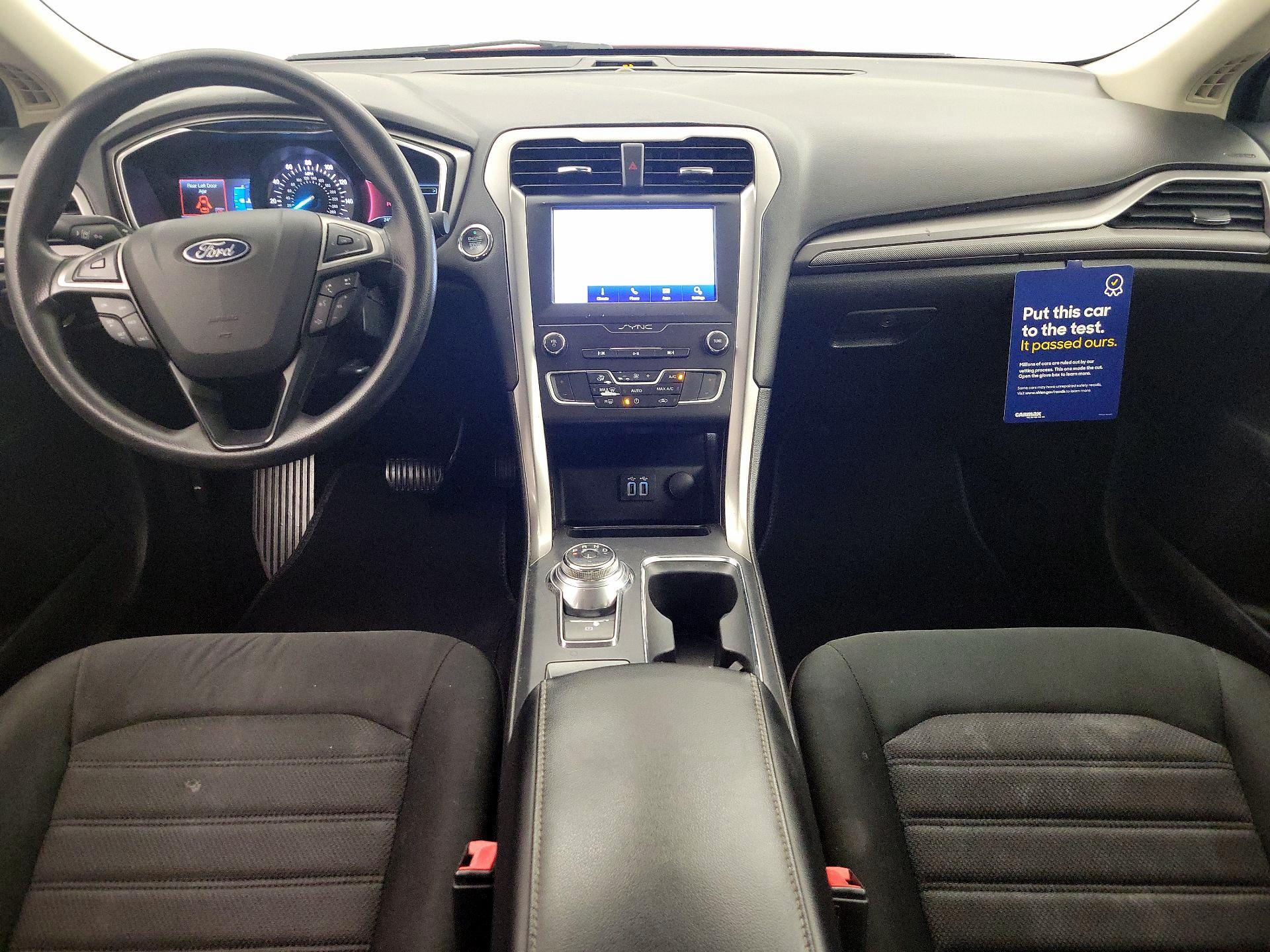 Thumbnail: 2020 Ford Fusion - 9