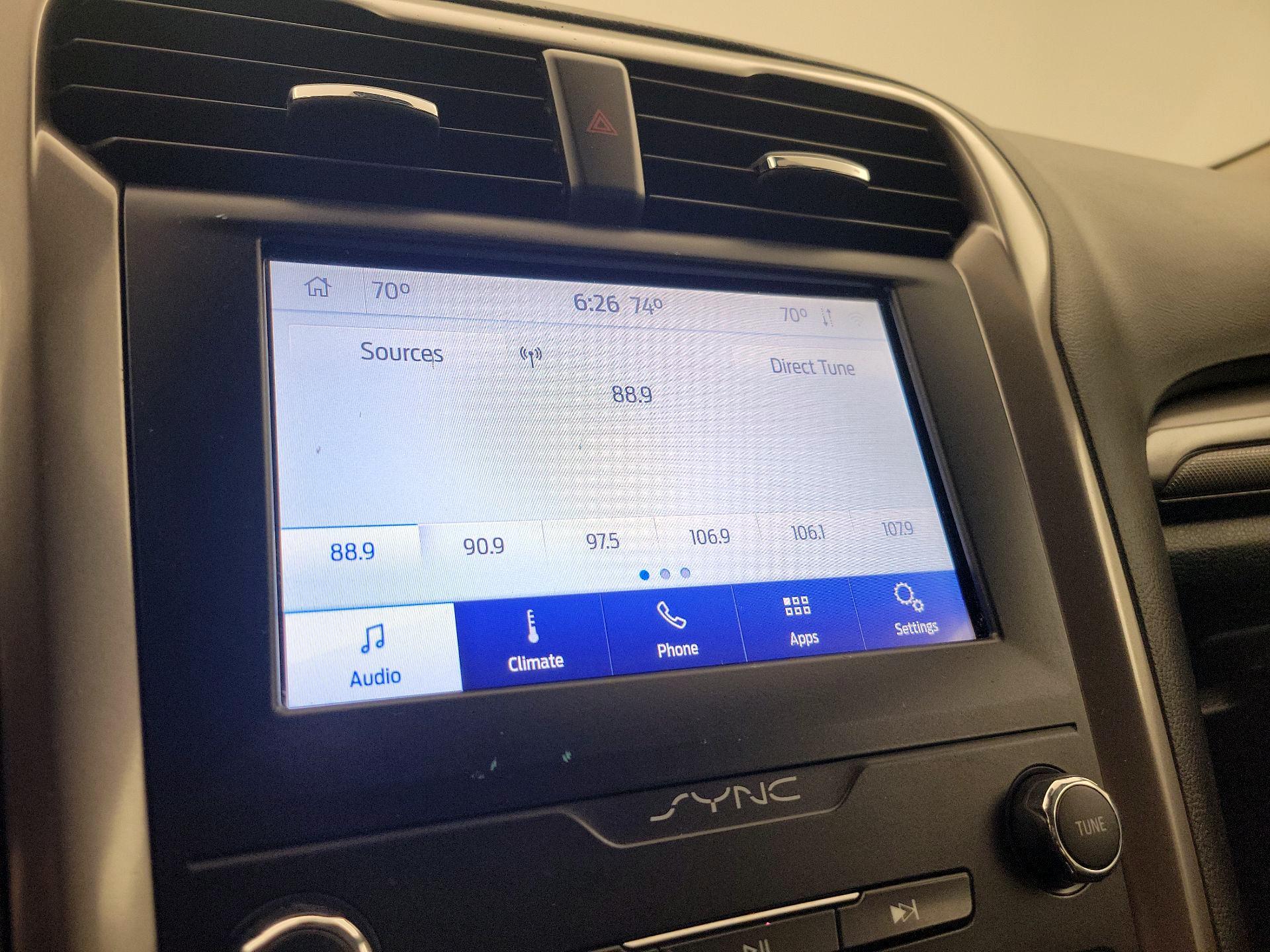 Thumbnail: 2020 Ford Fusion - 15