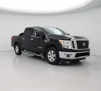 2017 Nissan Titan SV