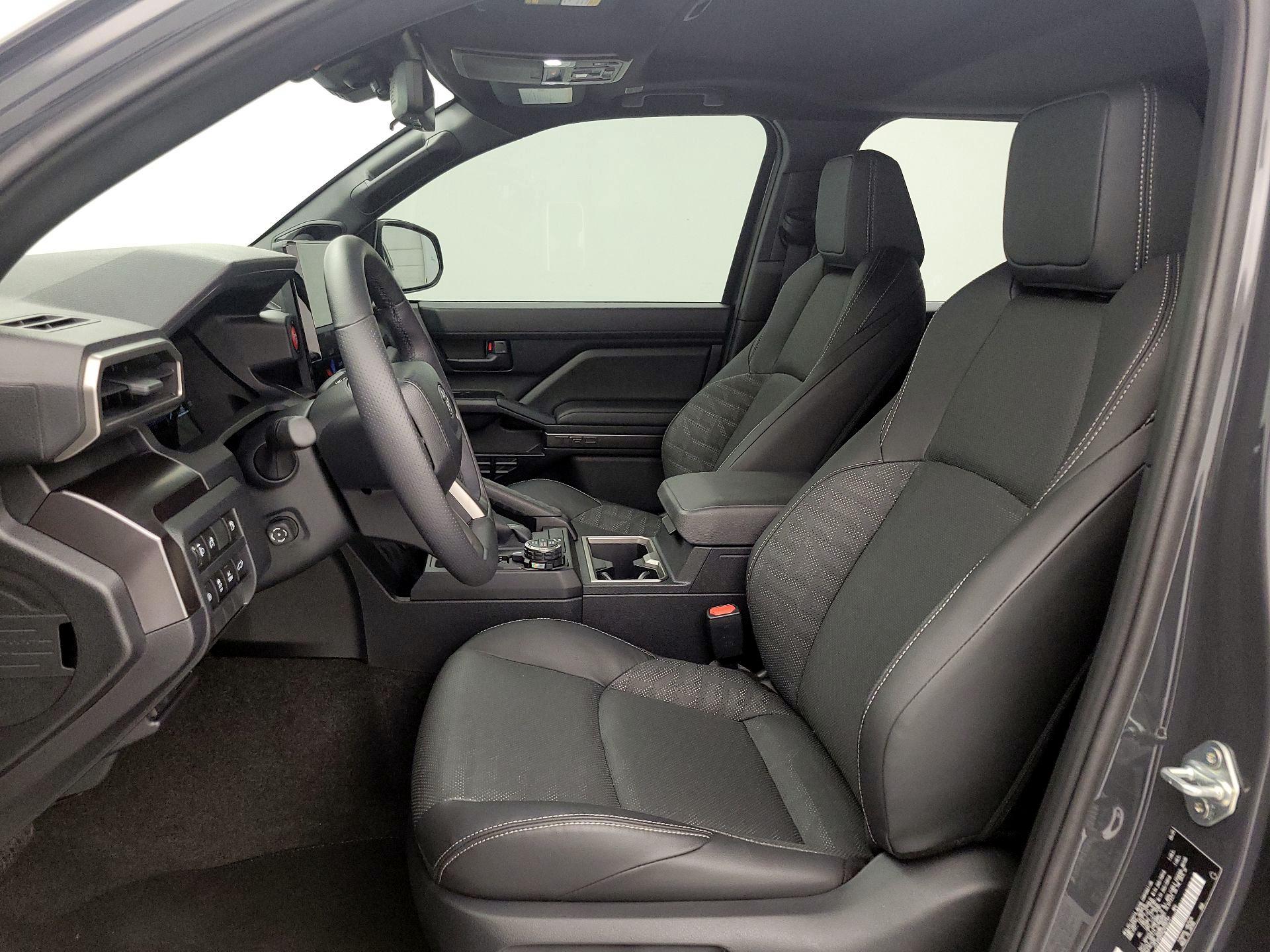 Thumbnail: 2025 Toyota 4Runner - 11