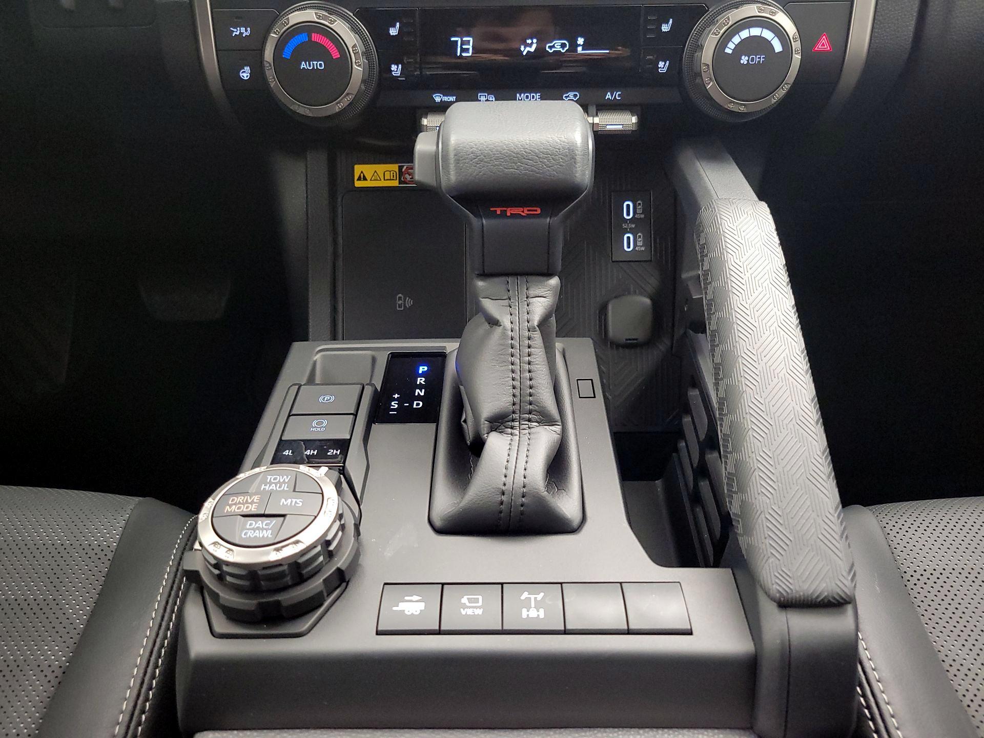 Thumbnail: 2025 Toyota 4Runner - 17