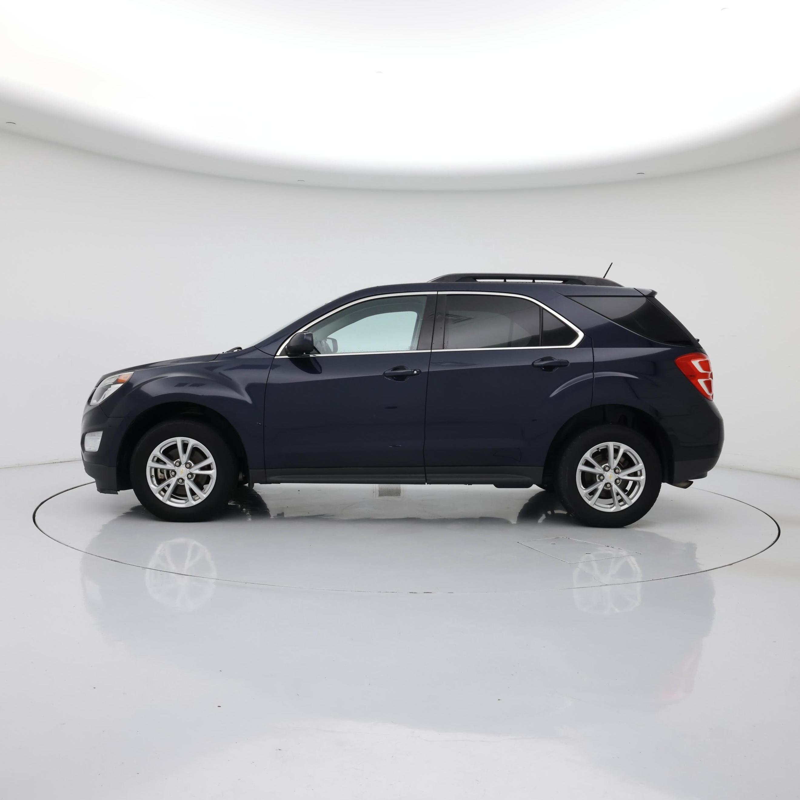 Thumbnail: 2016 Chevrolet Equinox - 3