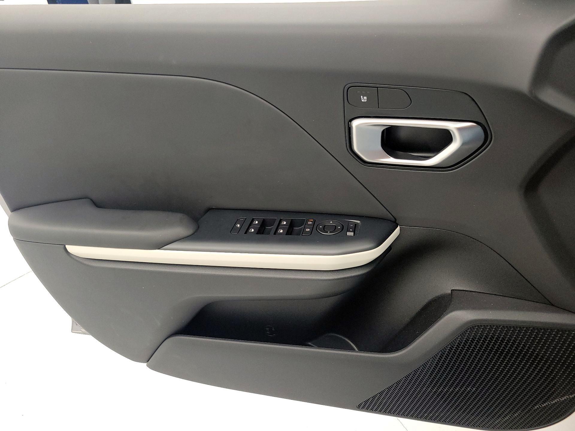 Thumbnail: 2025 Kia K4 - 12