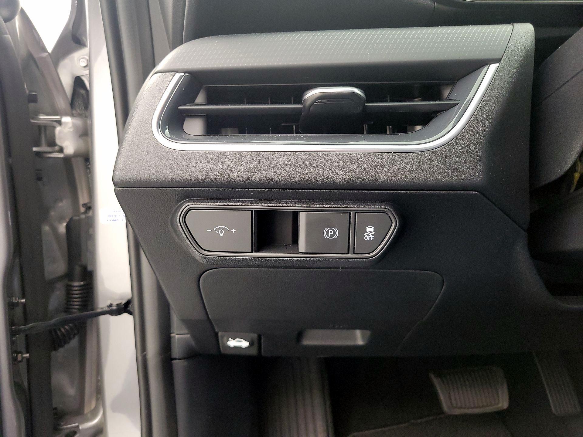 Thumbnail: 2025 Kia K4 - 13