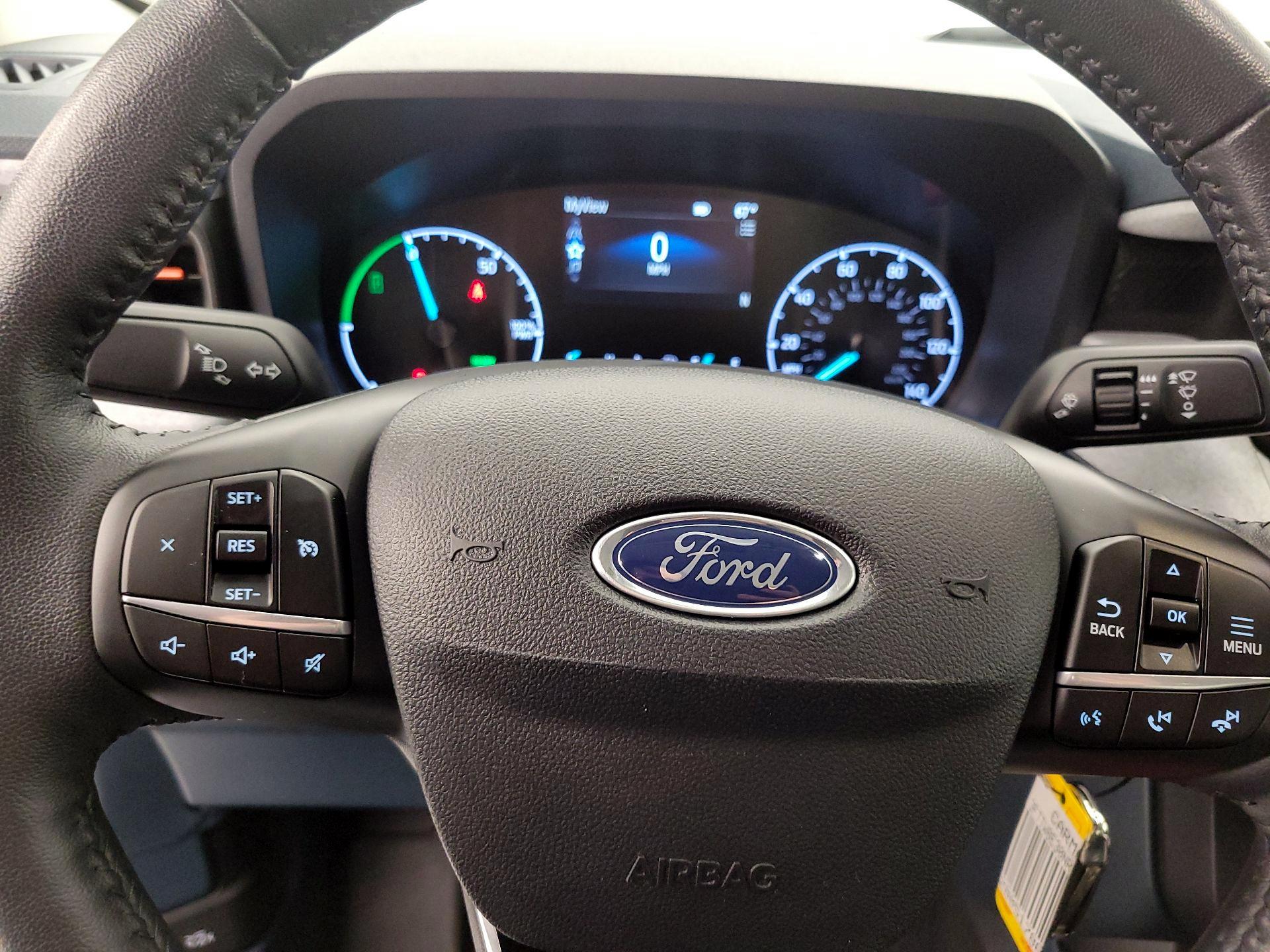 Thumbnail: 2022 Ford Maverick - 10