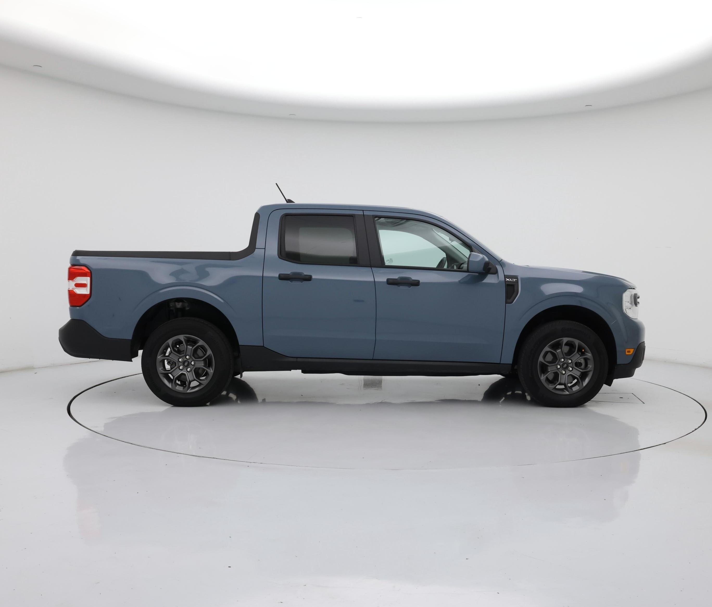 Thumbnail: 2022 Ford Maverick - 7