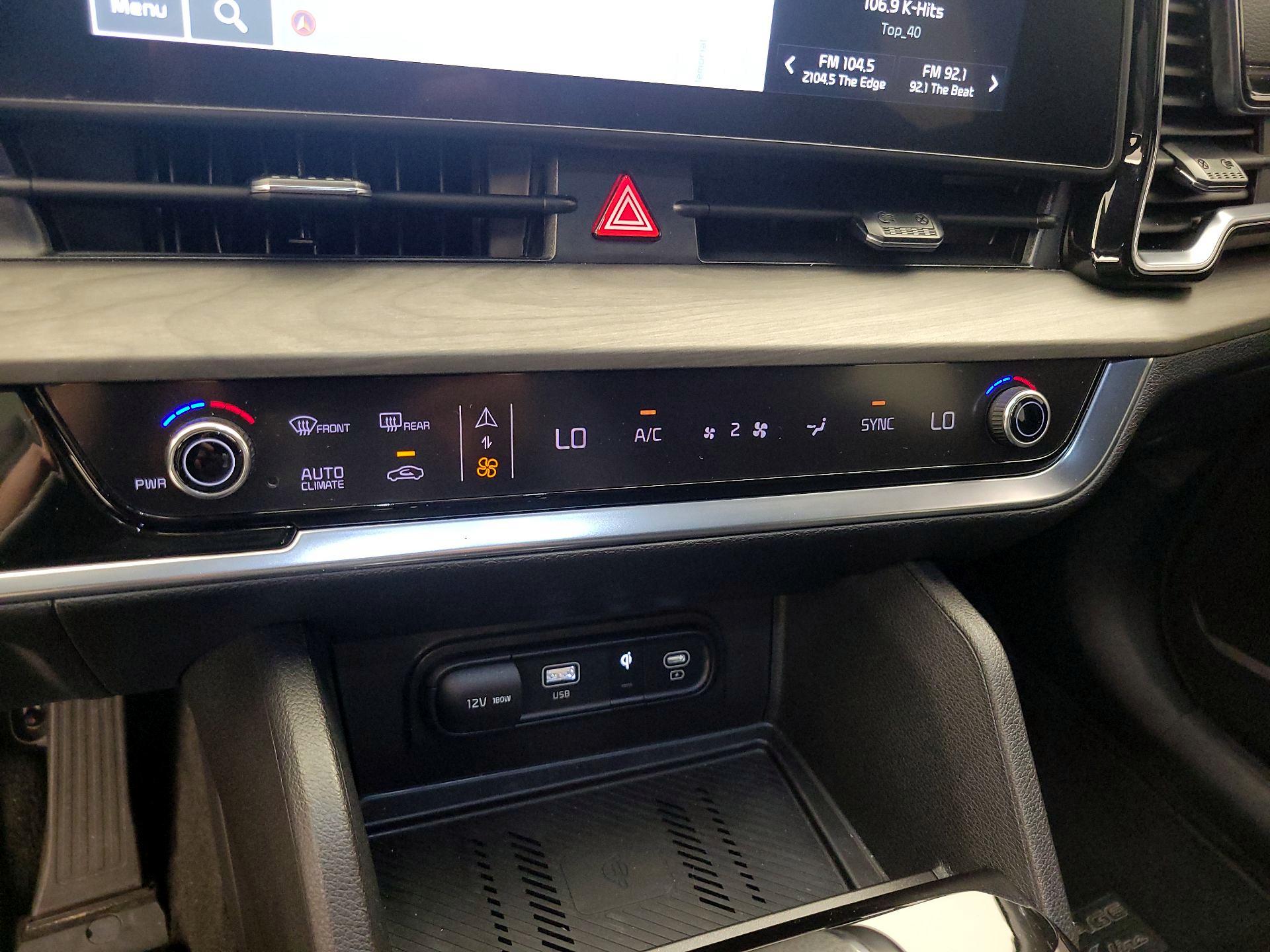 Thumbnail: 2023 Kia Sportage - 17