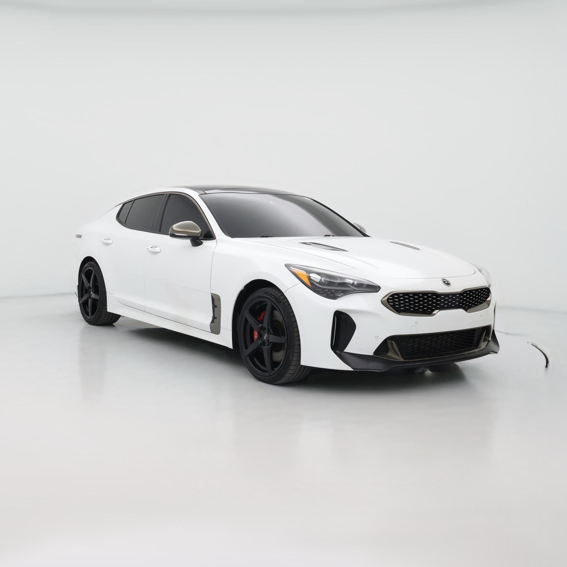 Thumbnail: 2021 Kia Stinger - 1
