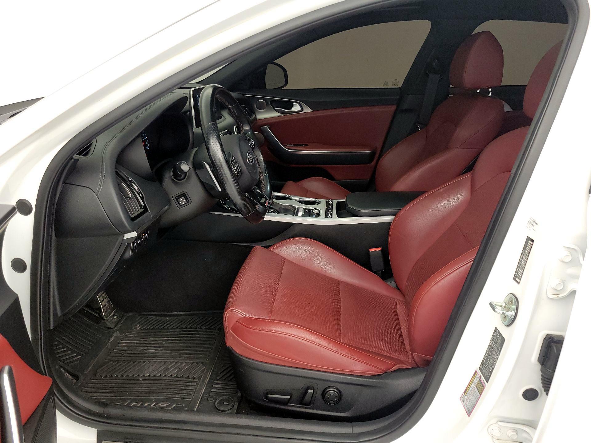 Thumbnail: 2021 Kia Stinger - 11