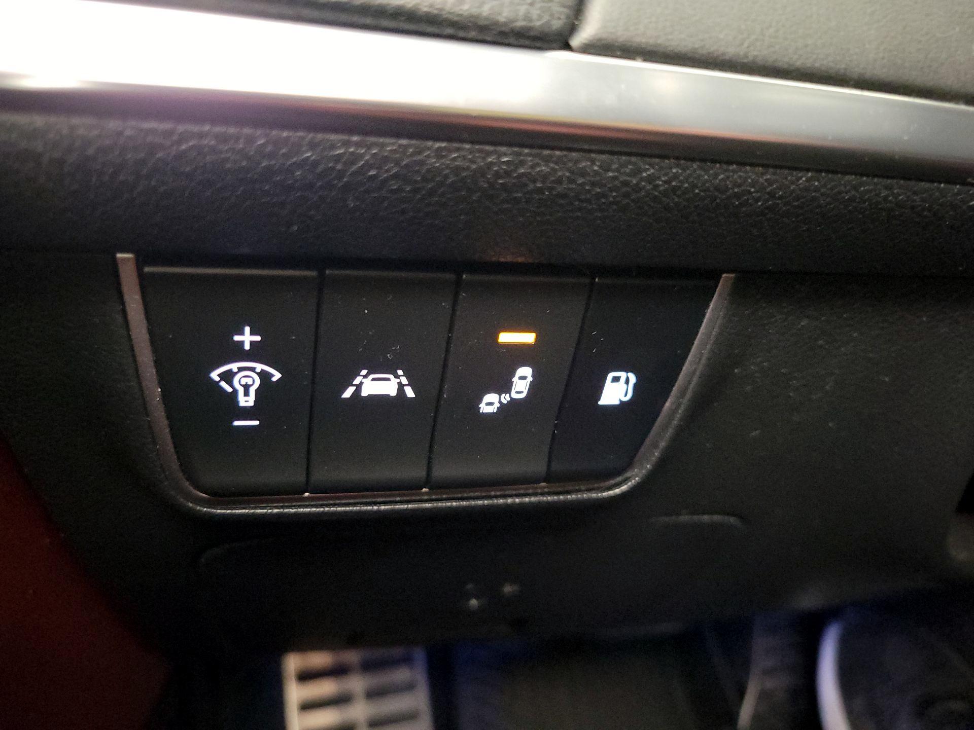 Thumbnail: 2021 Kia Stinger - 13