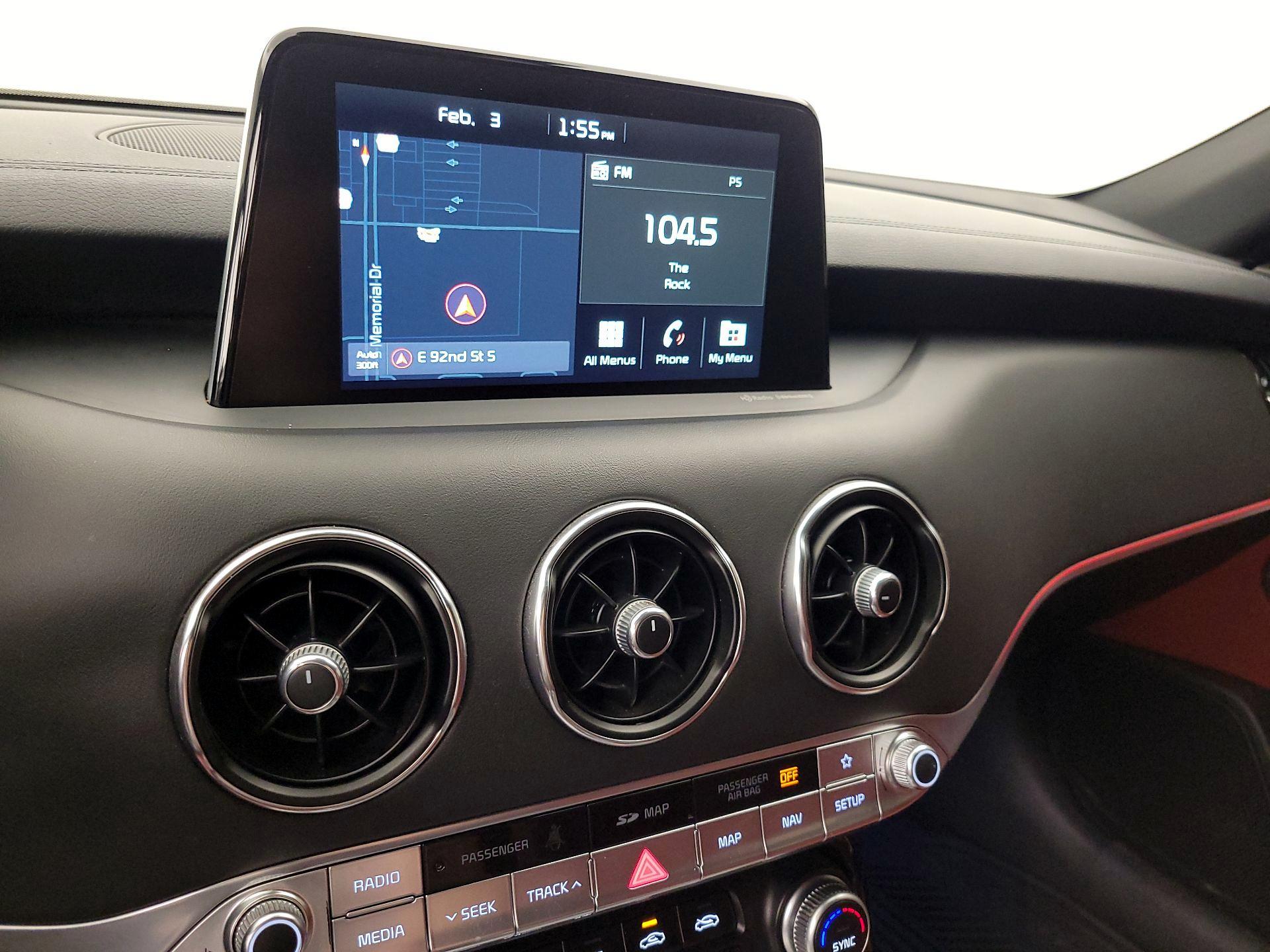 Thumbnail: 2021 Kia Stinger - 16