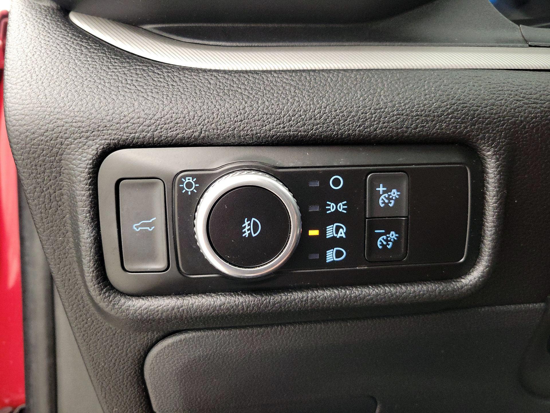 Thumbnail: 2022 Ford Explorer - 13