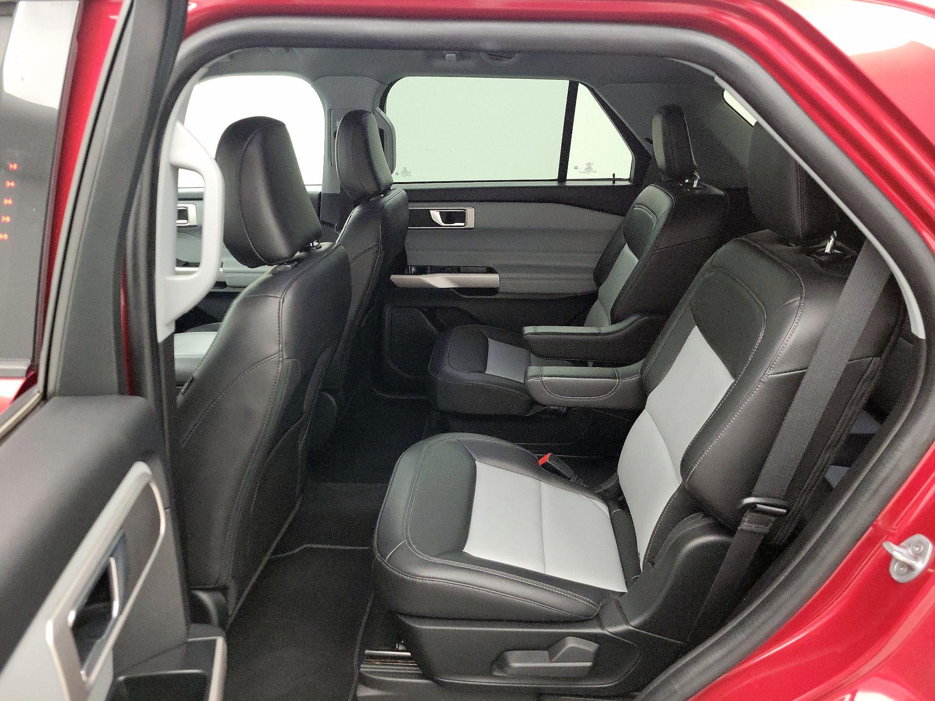 Thumbnail: 2022 Ford Explorer - 20