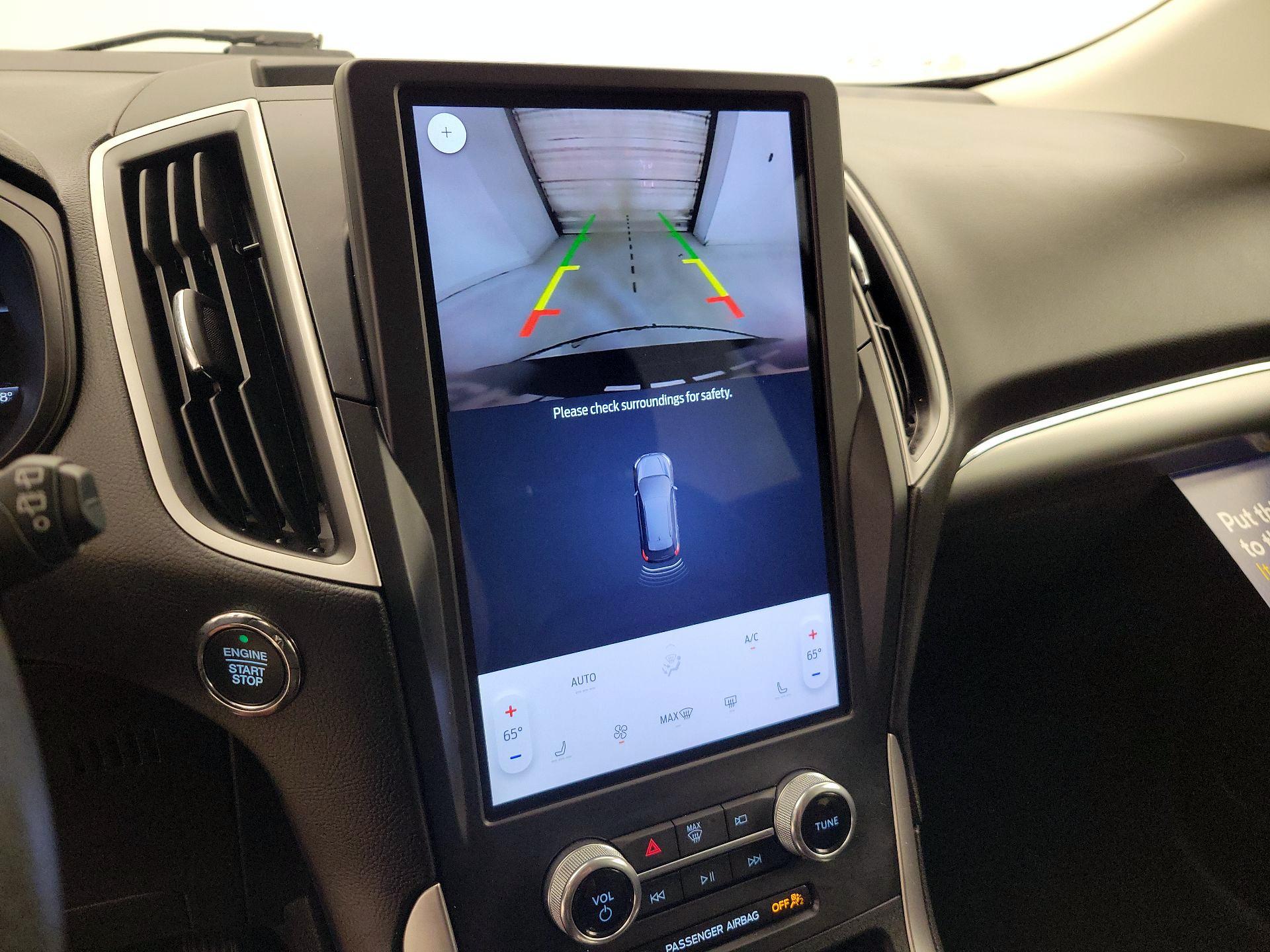 Thumbnail: 2022 Ford Edge - 14