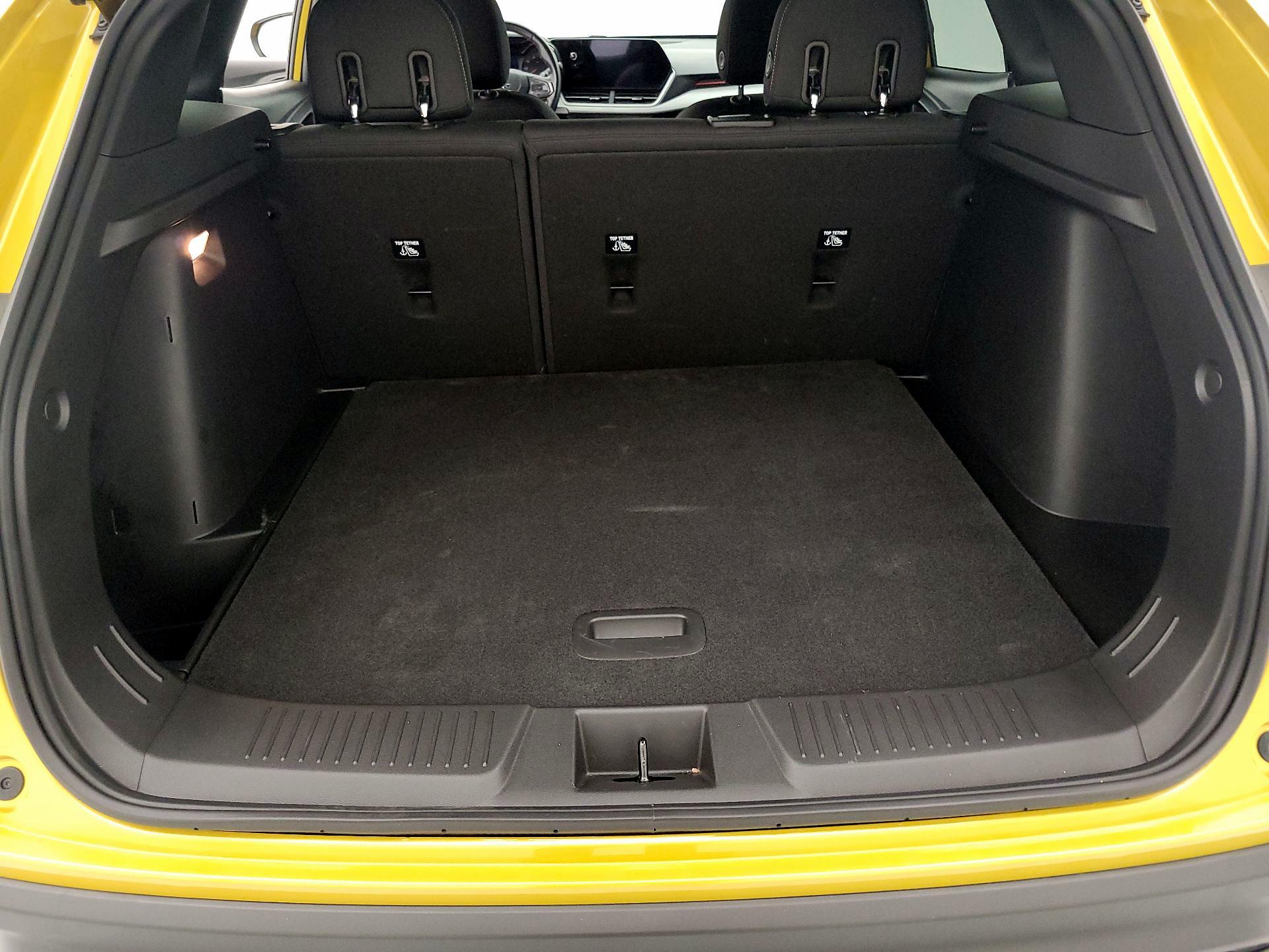 Thumbnail: 2024 Chevrolet Trax - 19