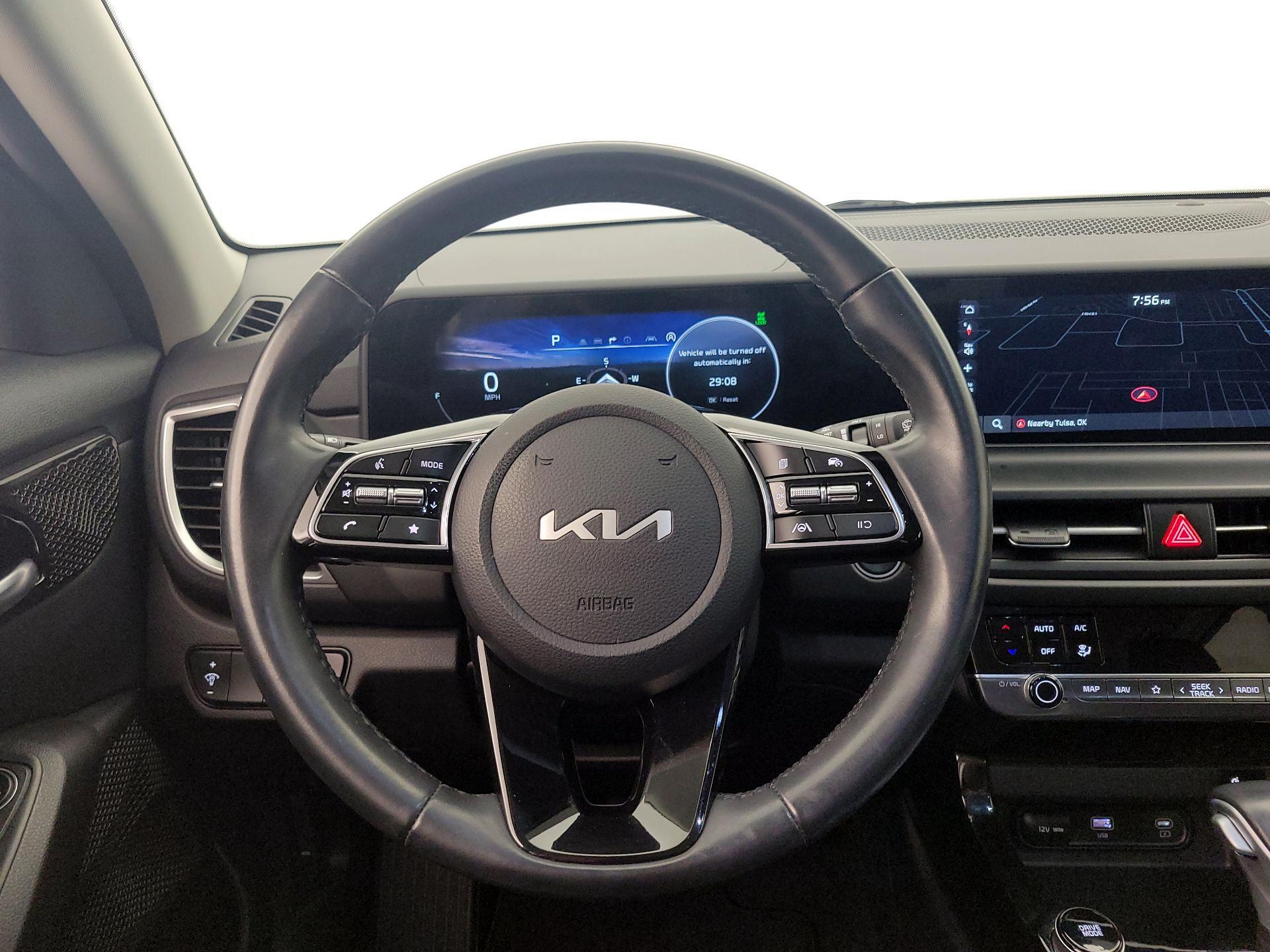 Thumbnail: 2024 Kia Seltos - 10