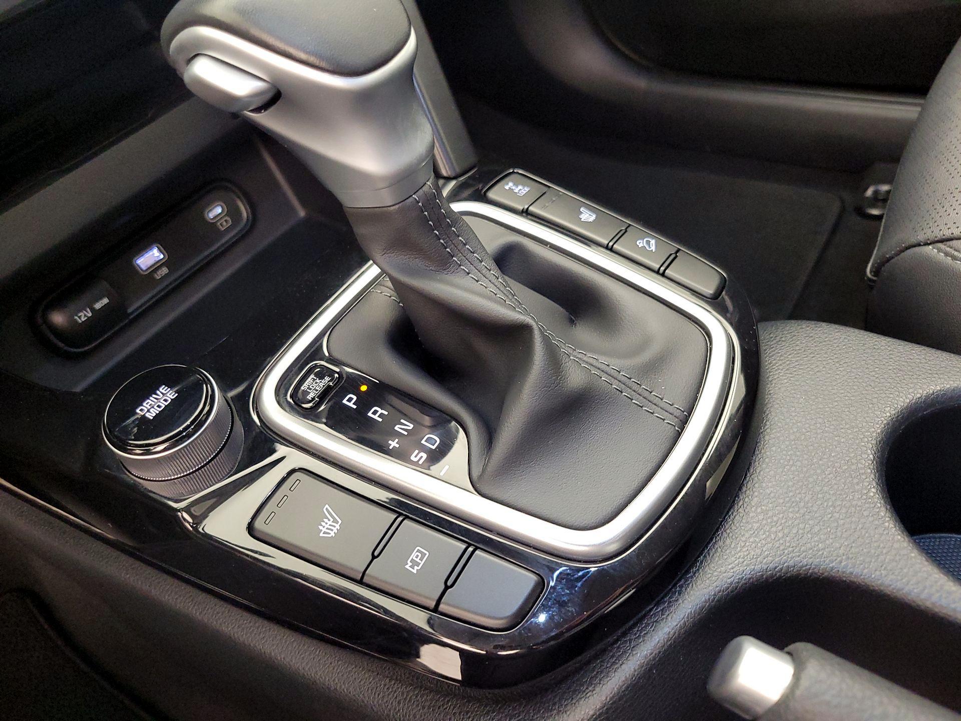 Thumbnail: 2024 Kia Seltos - 18