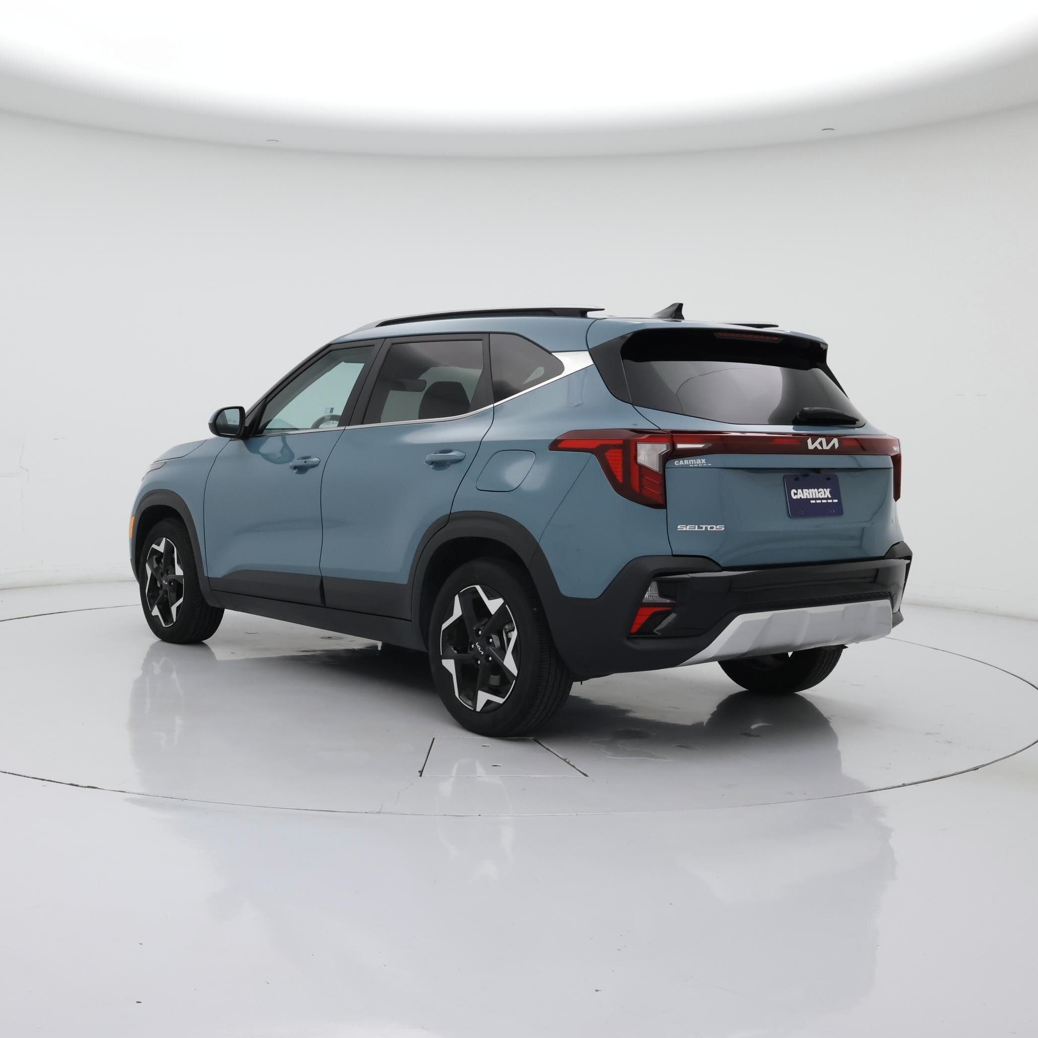 Thumbnail: 2024 Kia Seltos - 2