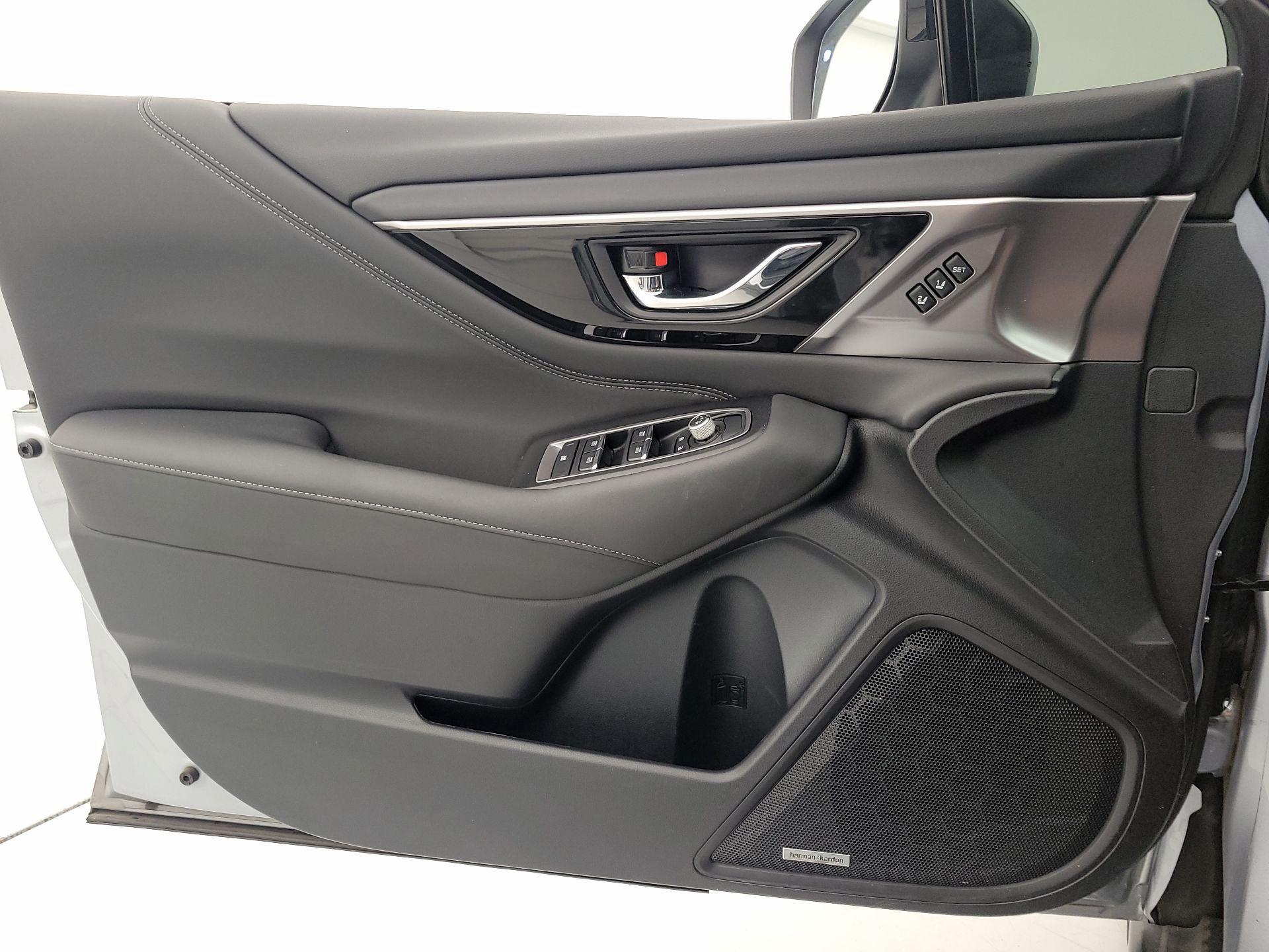 Thumbnail: 2022 Subaru Outback - 12