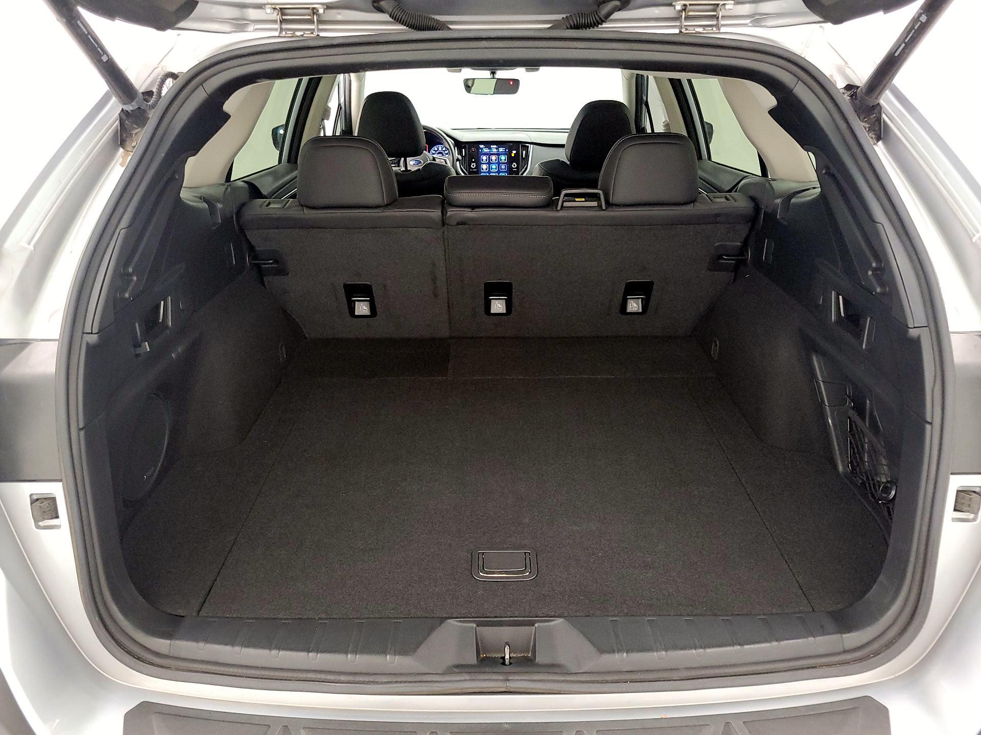 Thumbnail: 2022 Subaru Outback - 20