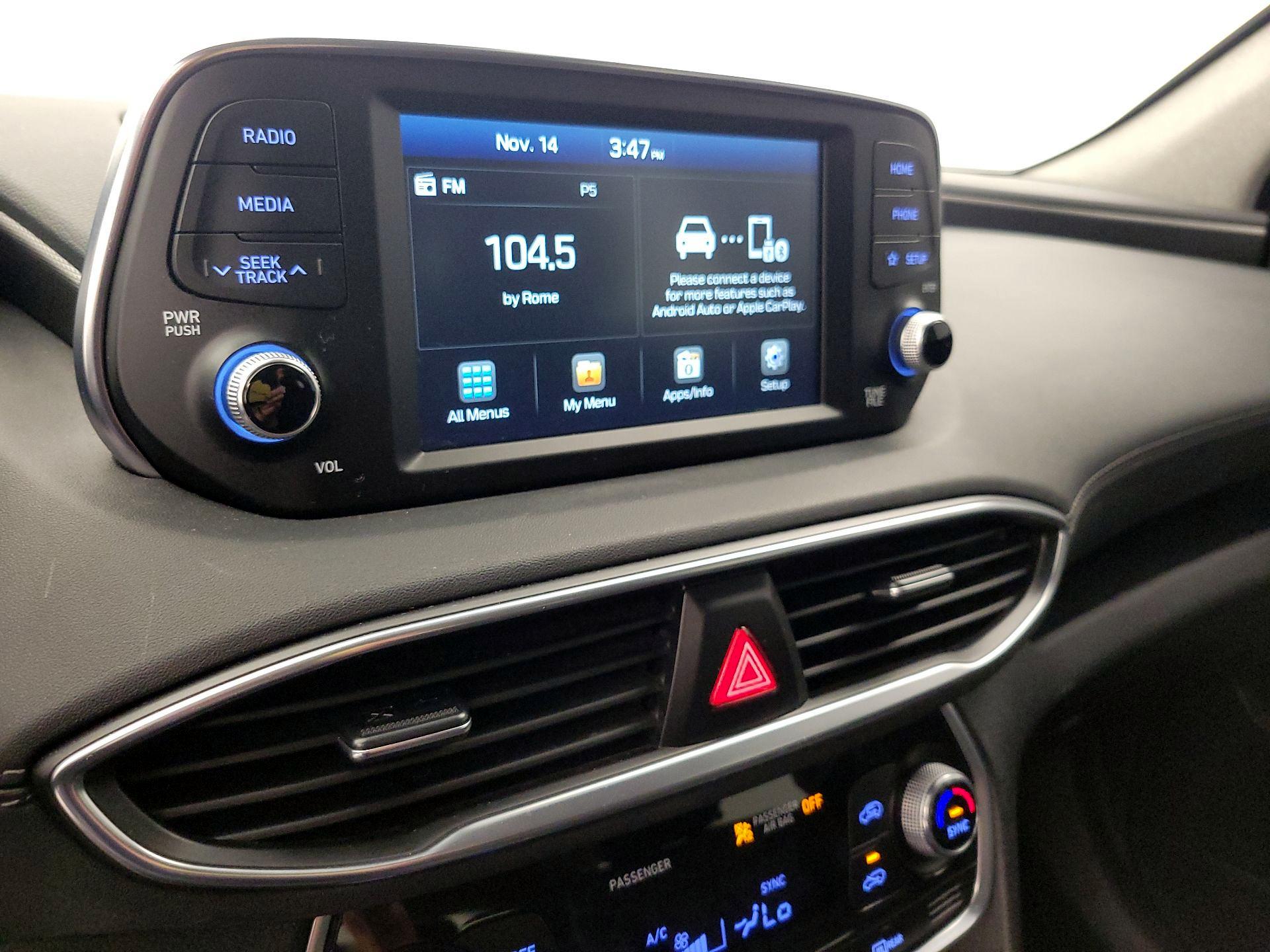 Thumbnail: 2019 Hyundai Santa Fe - 15