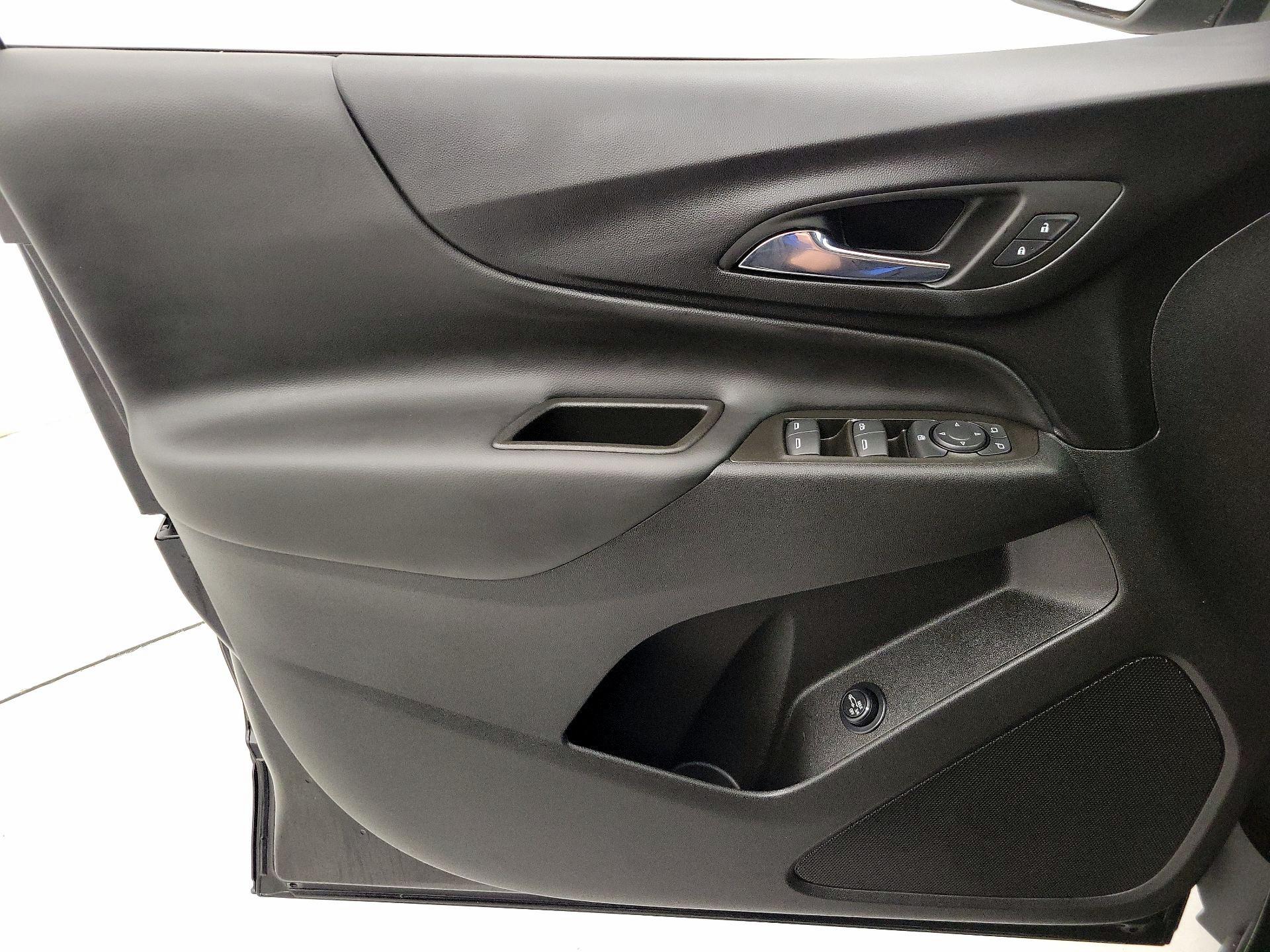 Thumbnail: 2023 Chevrolet Equinox - 12