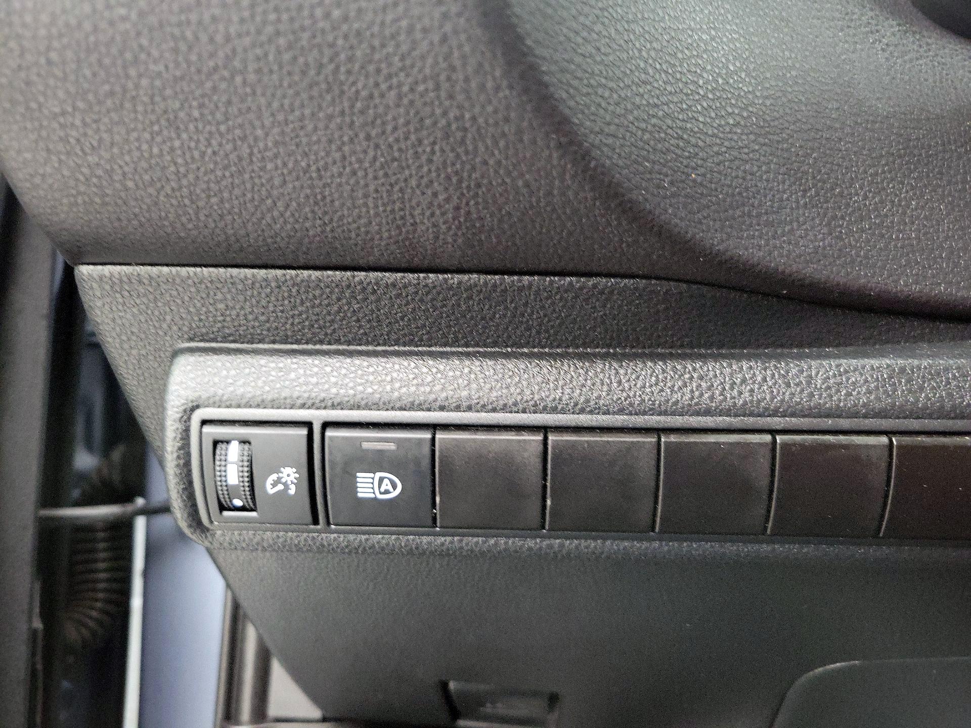 Thumbnail: 2024 Toyota Corolla - 13