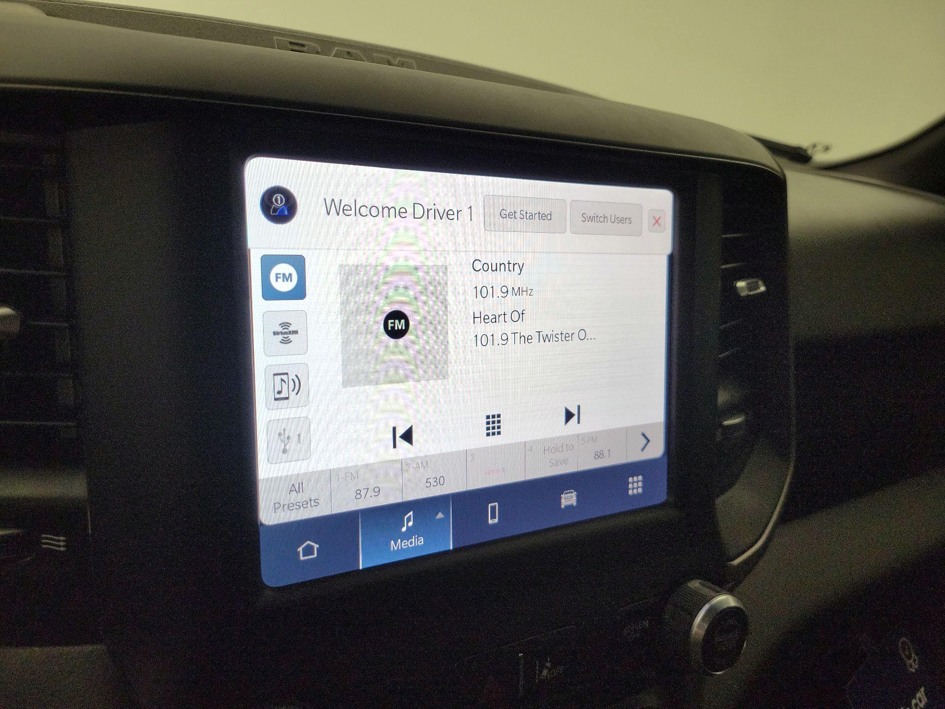 Thumbnail: 2023 RAM 1500 - 15