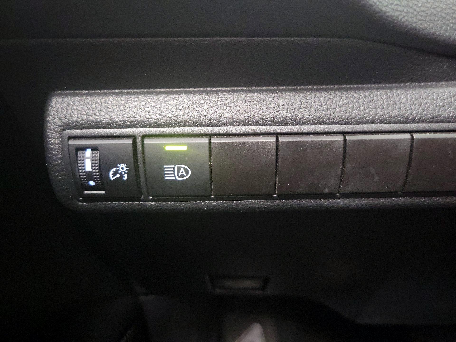 Thumbnail: 2024 Toyota Corolla - 13