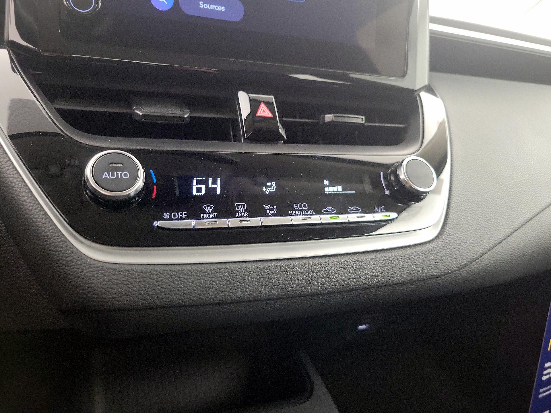 Thumbnail: 2024 Toyota Corolla - 16