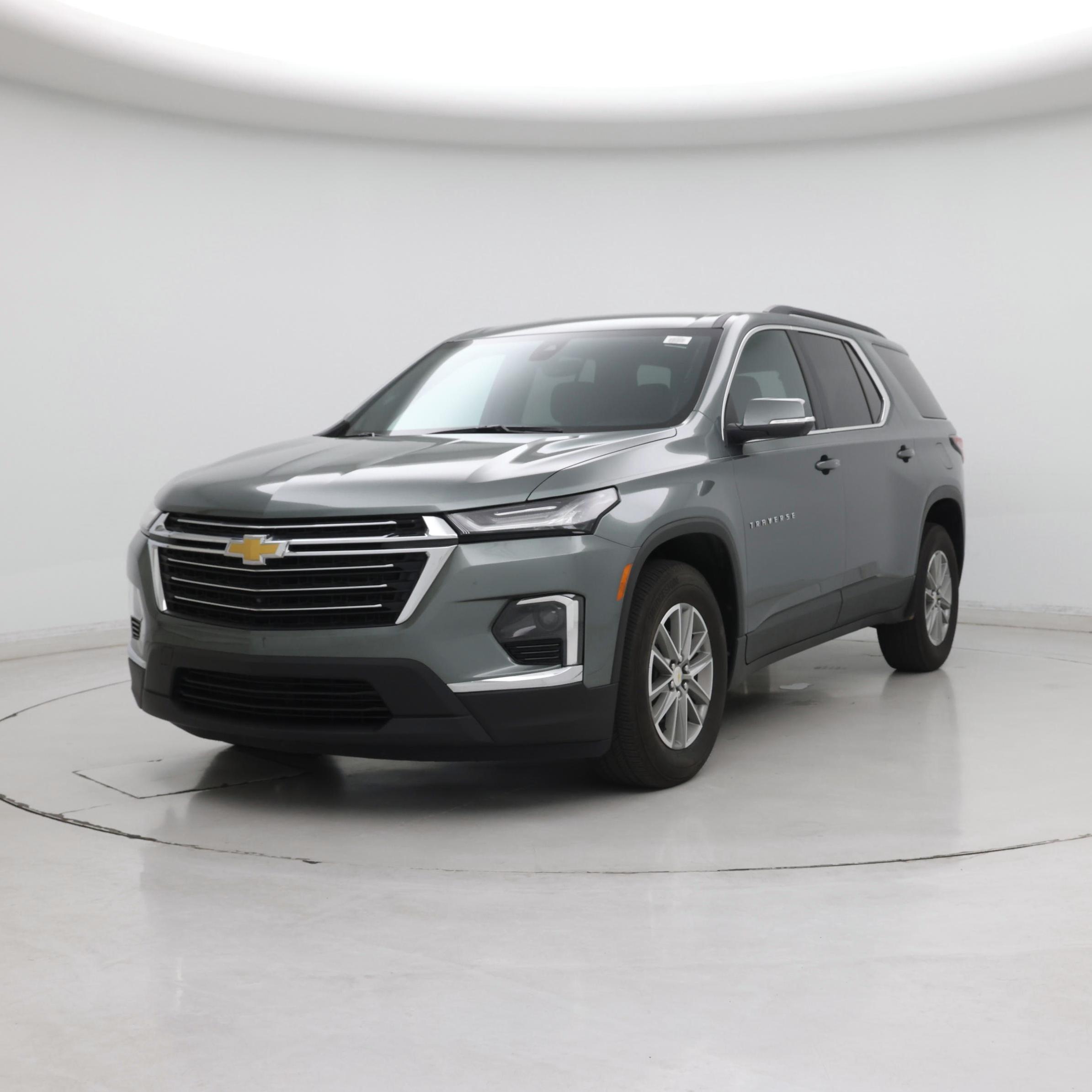 Thumbnail: 2023 Chevrolet Traverse - 4