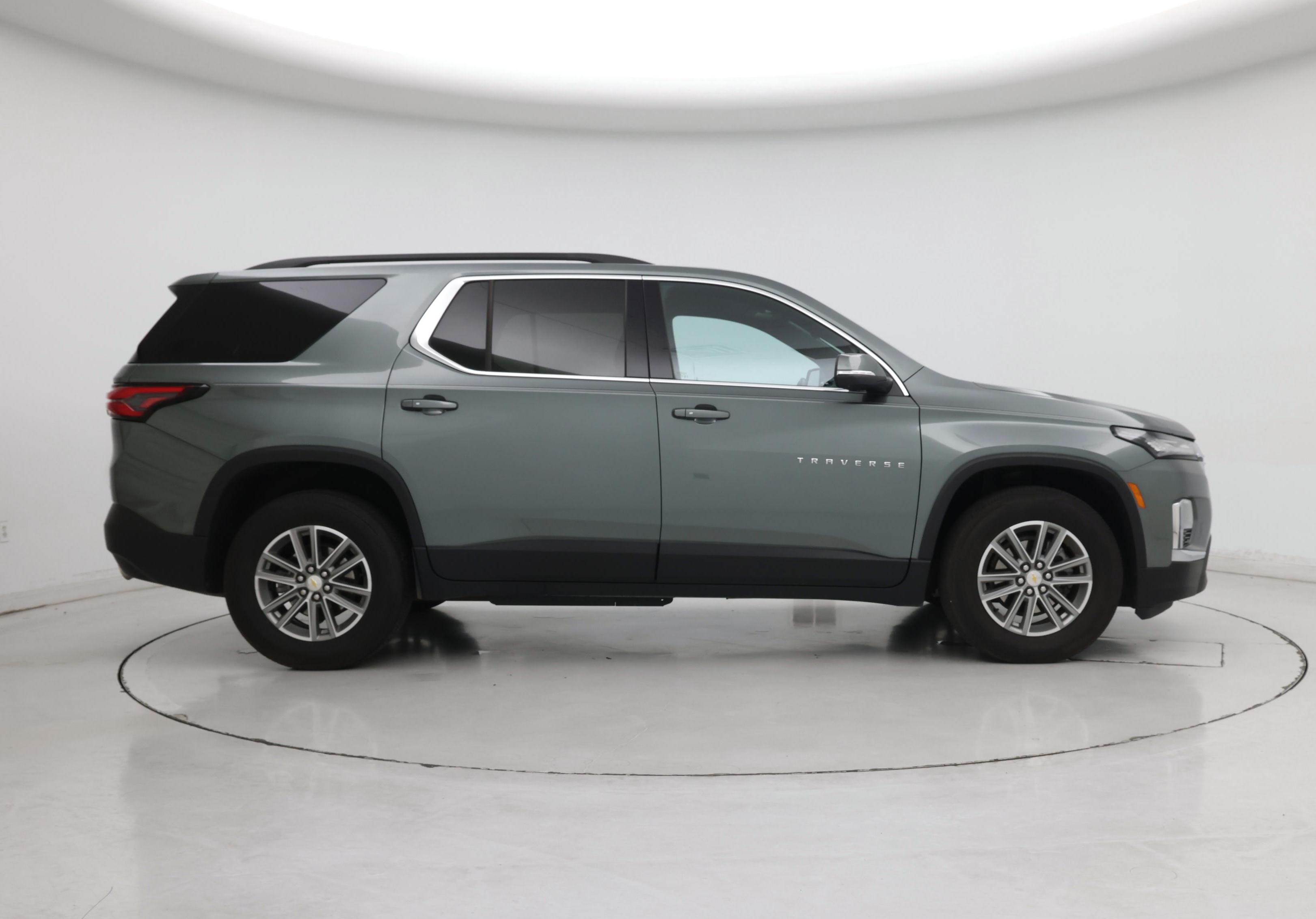 Thumbnail: 2023 Chevrolet Traverse - 7