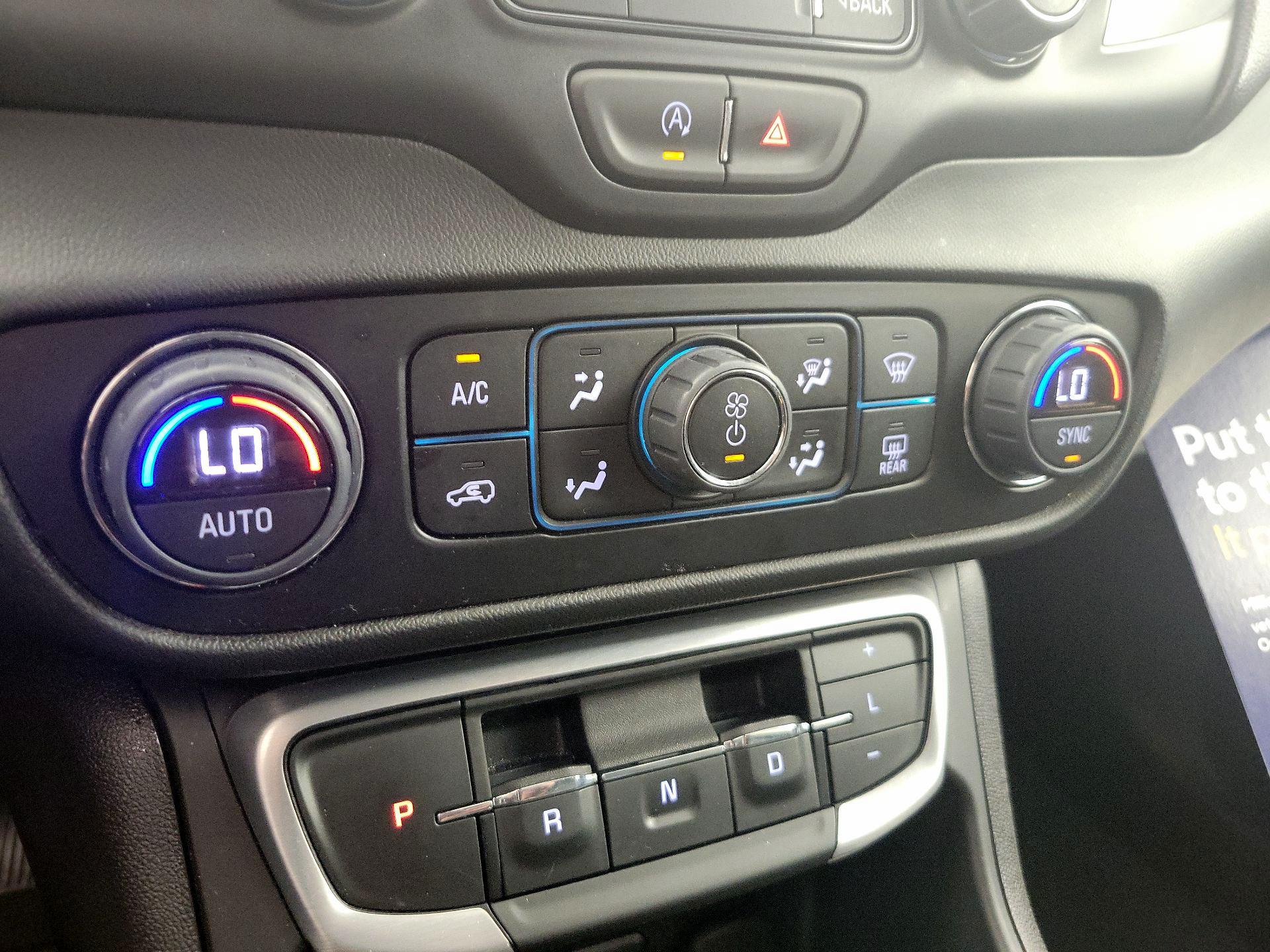 Thumbnail: 2024 GMC Terrain - 16