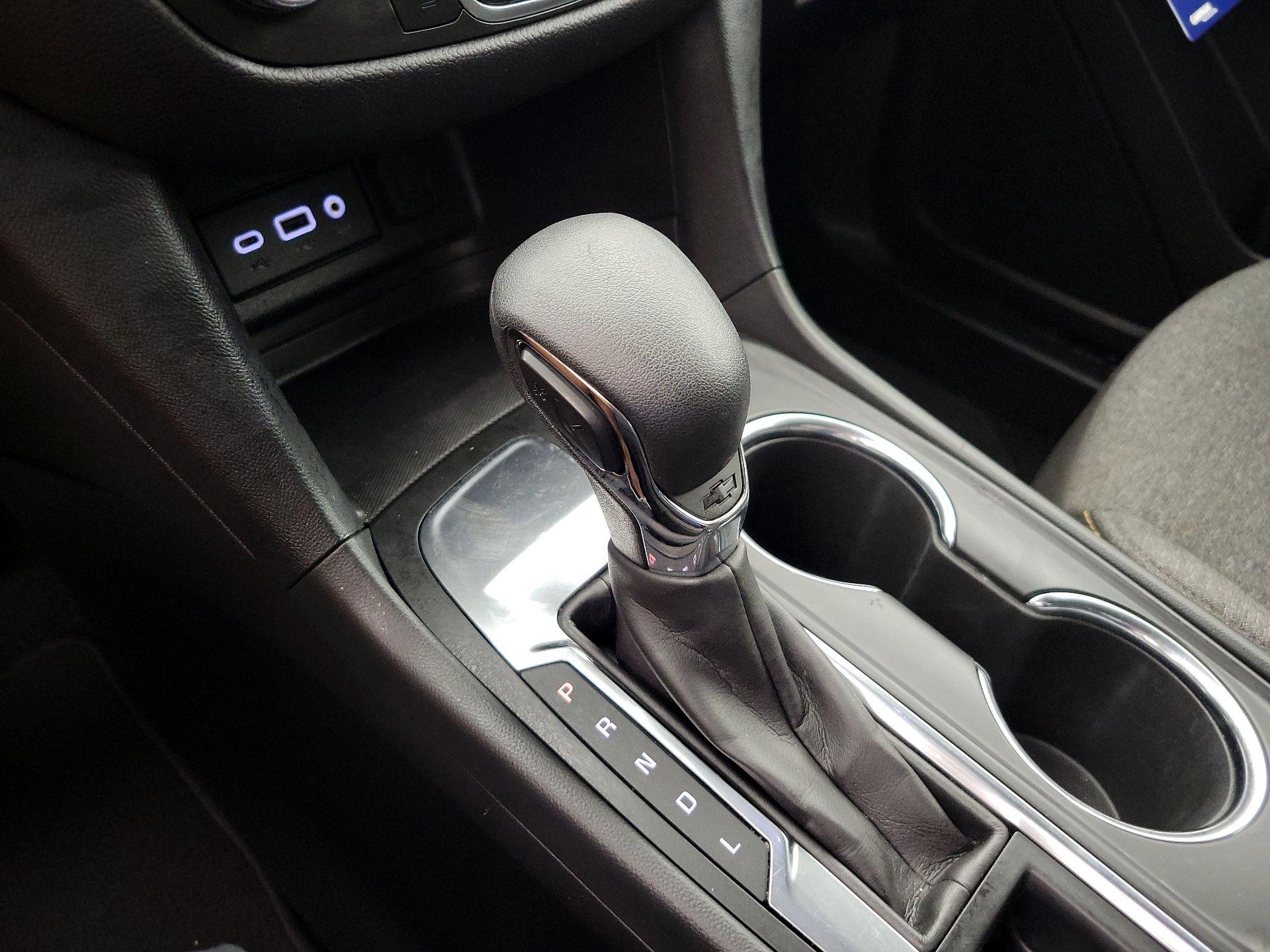 Thumbnail: 2023 Chevrolet Equinox - 17