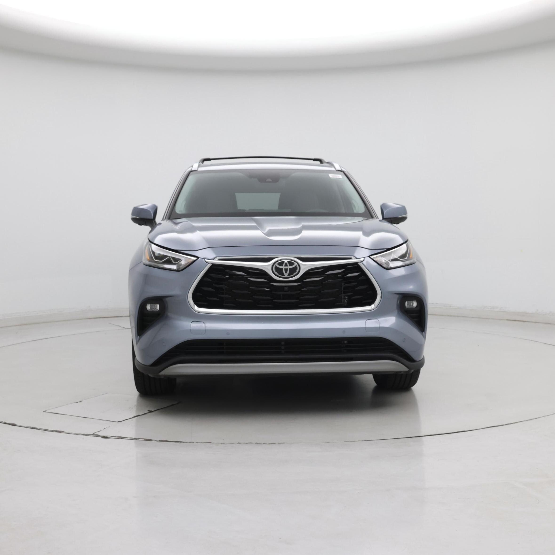 Thumbnail: 2023 Toyota Highlander - 5